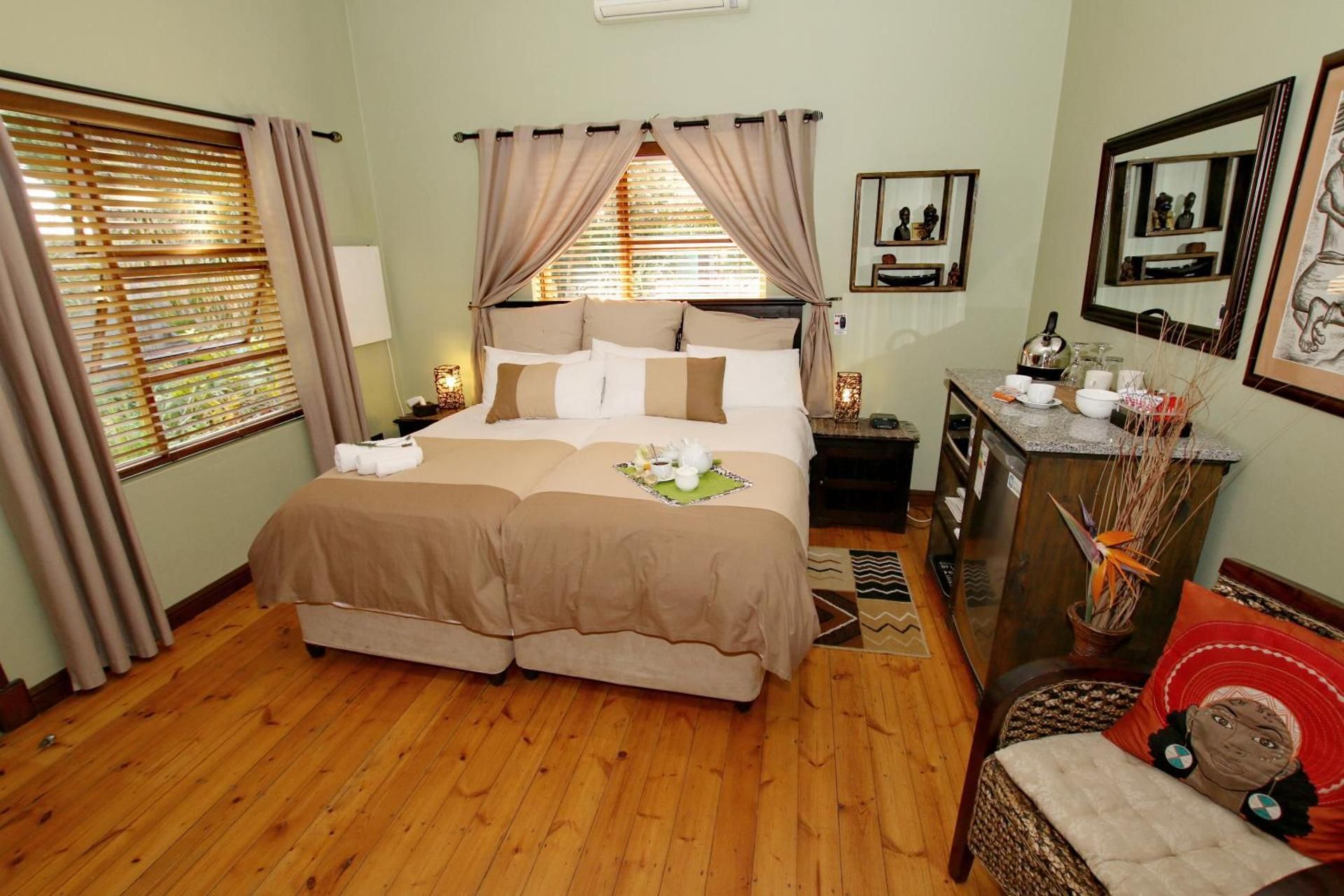Deluxe Double or Twin Room with Bathroom