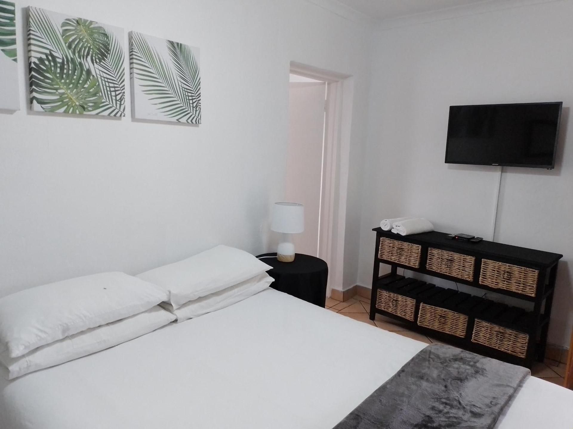 Double or Twin Room with Shower