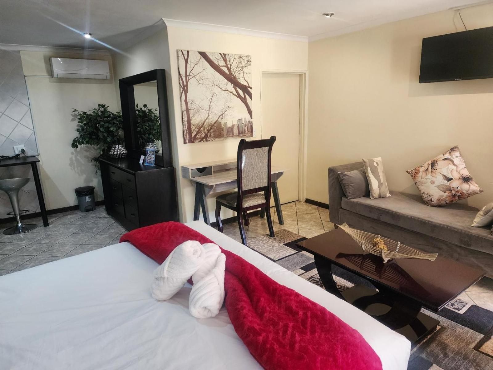 Luxury Suite