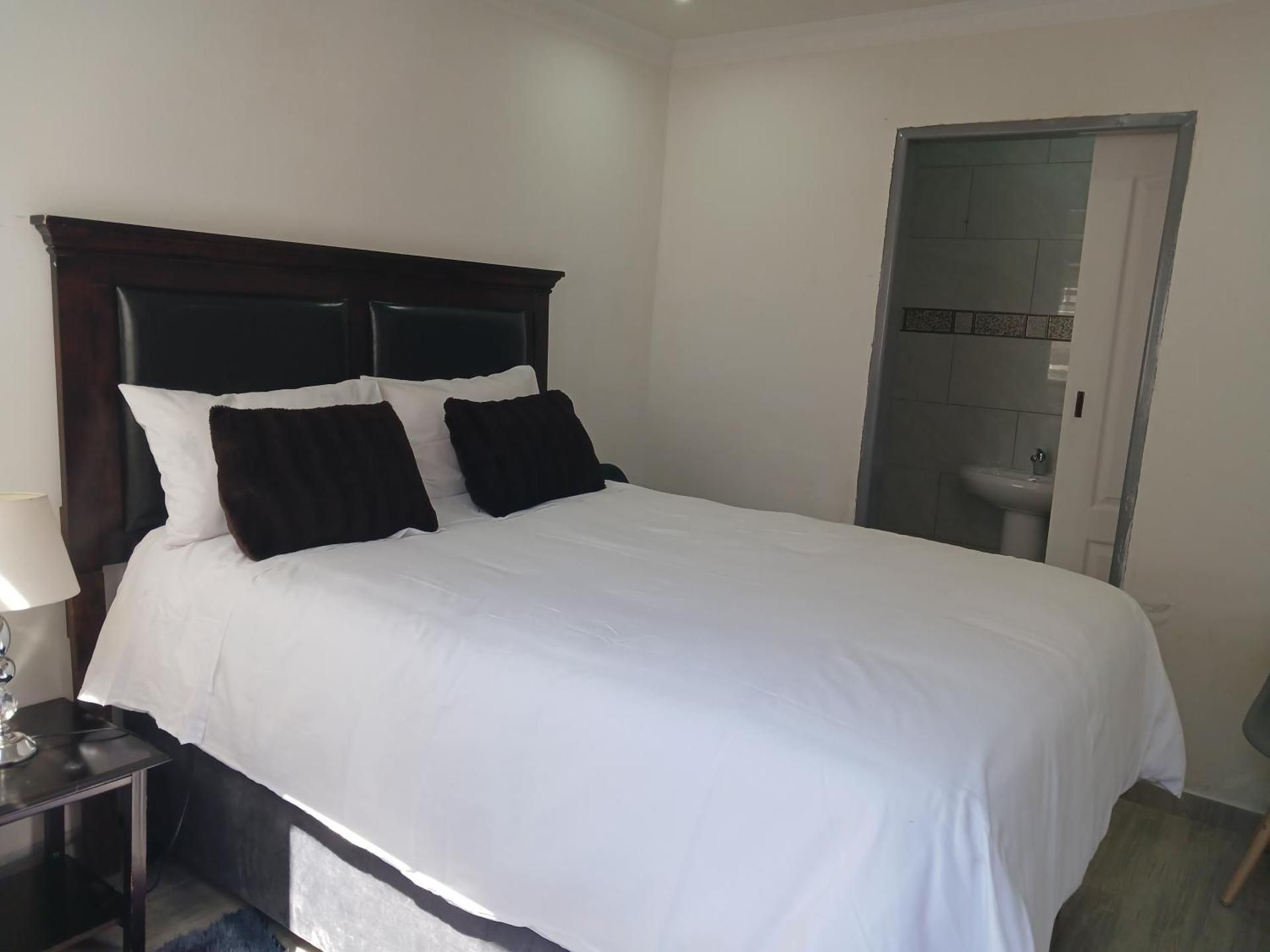 Queen Suite
