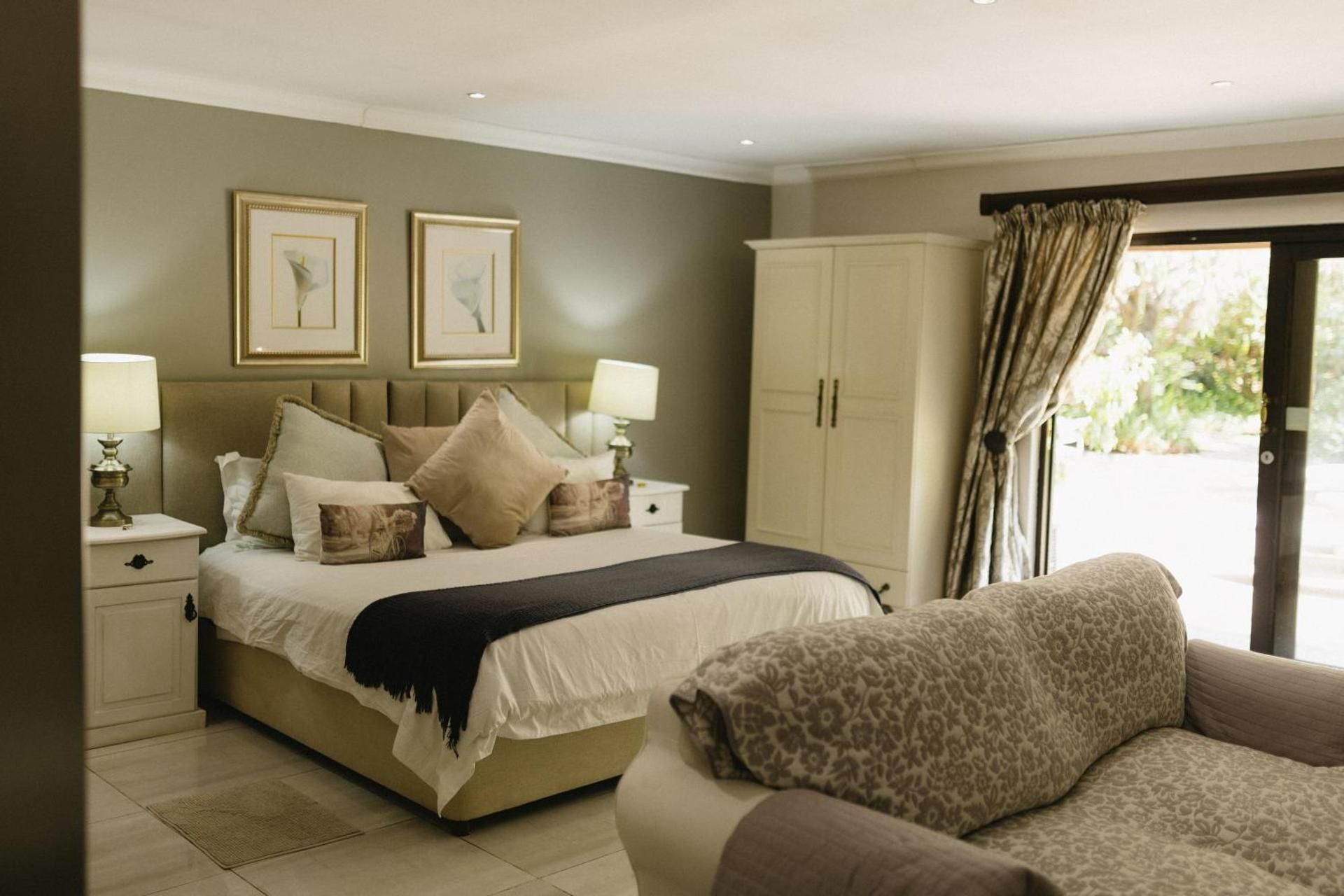 Deluxe Double or Twin Room with Garden View