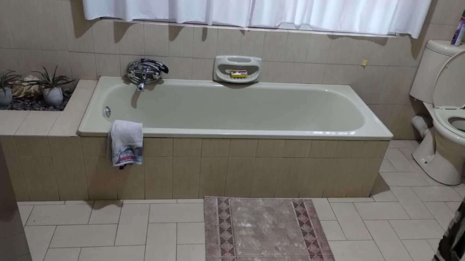 The Residency 11 46 Single Room with Shared Bathroom 3