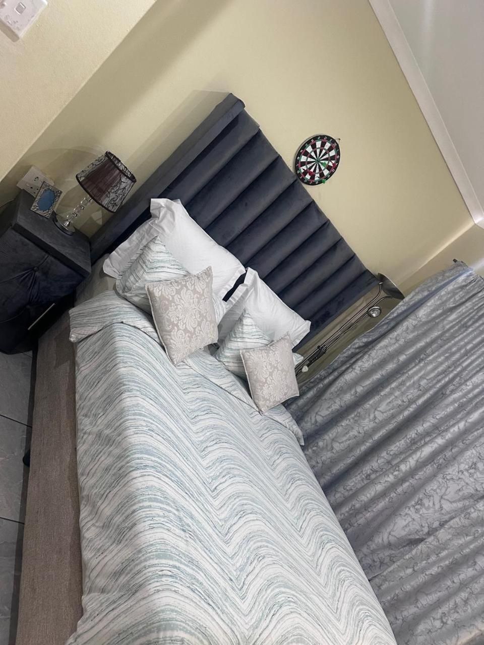 The Residency 11 46 Single Room with Shared Bathroom 2