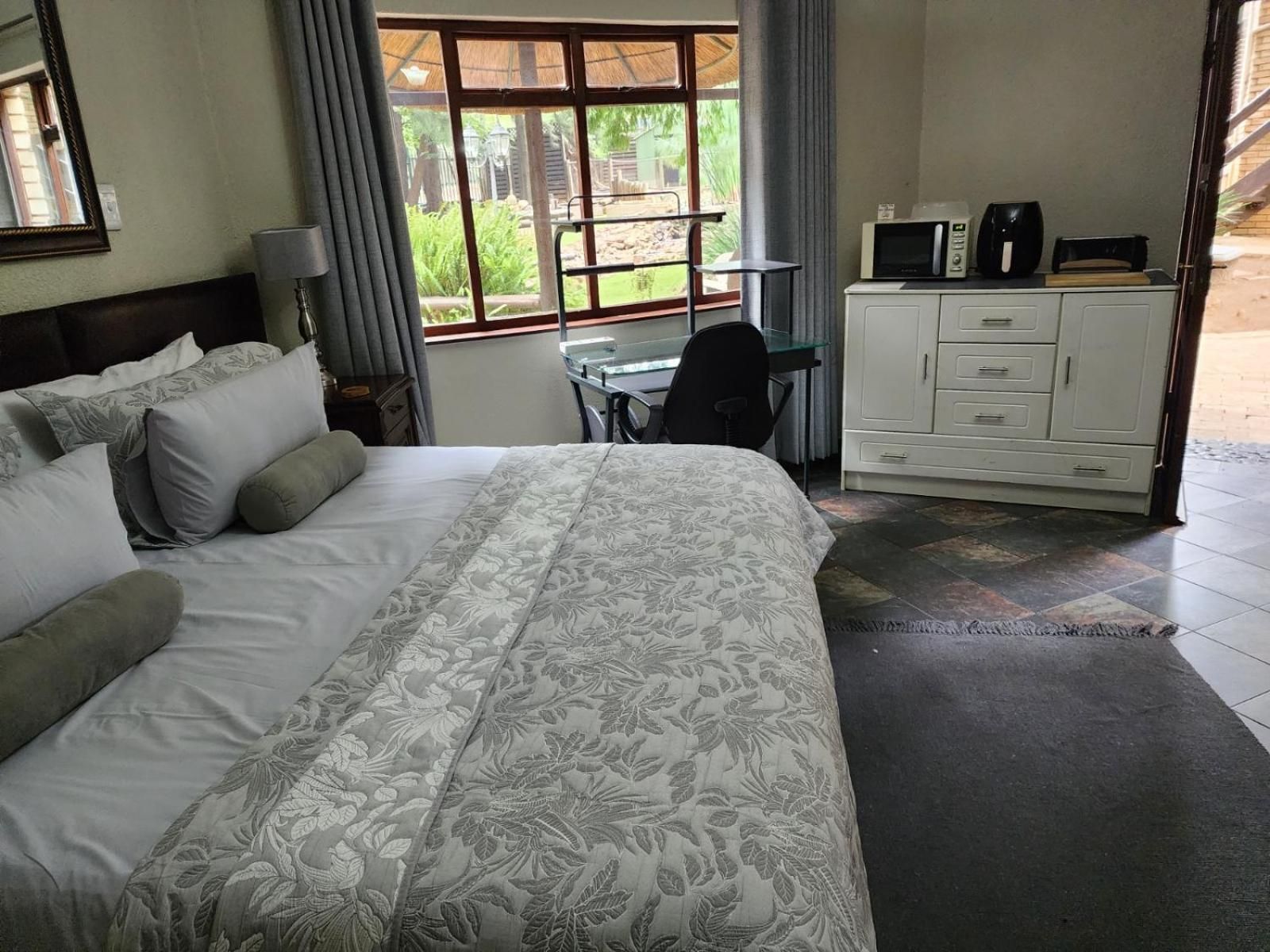 Goodnight Guest Lodge Superior Studio