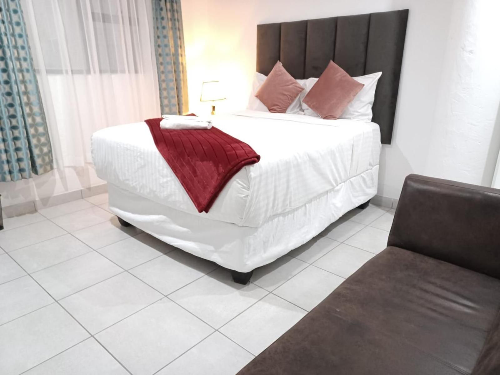Deluxe Double Room with Shower
