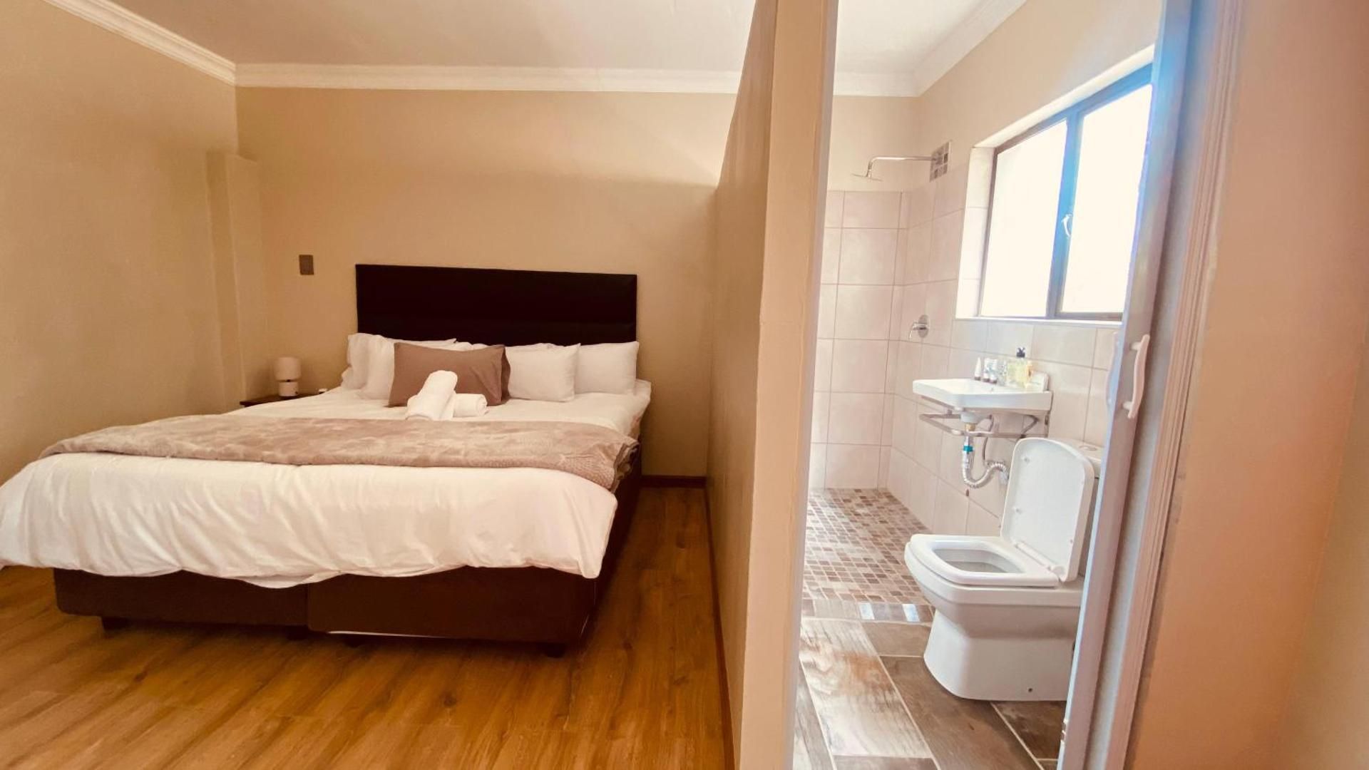 Superior King Room