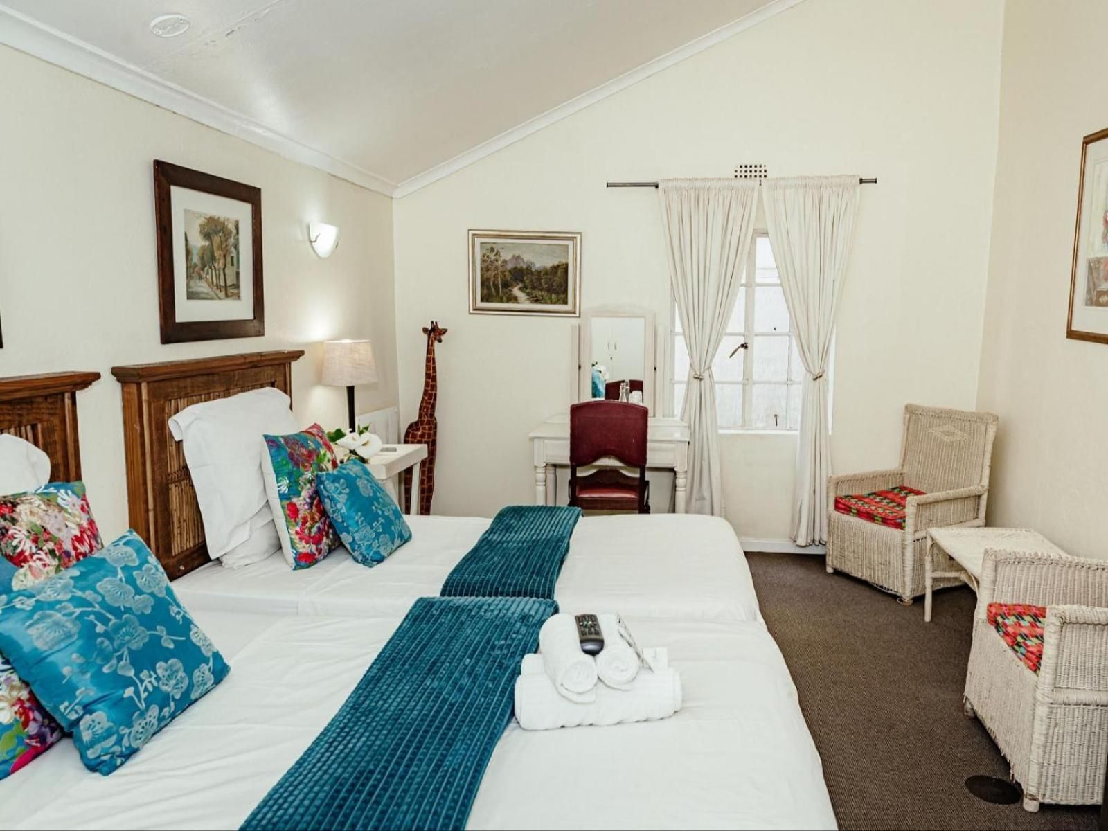 Classic Twin Room