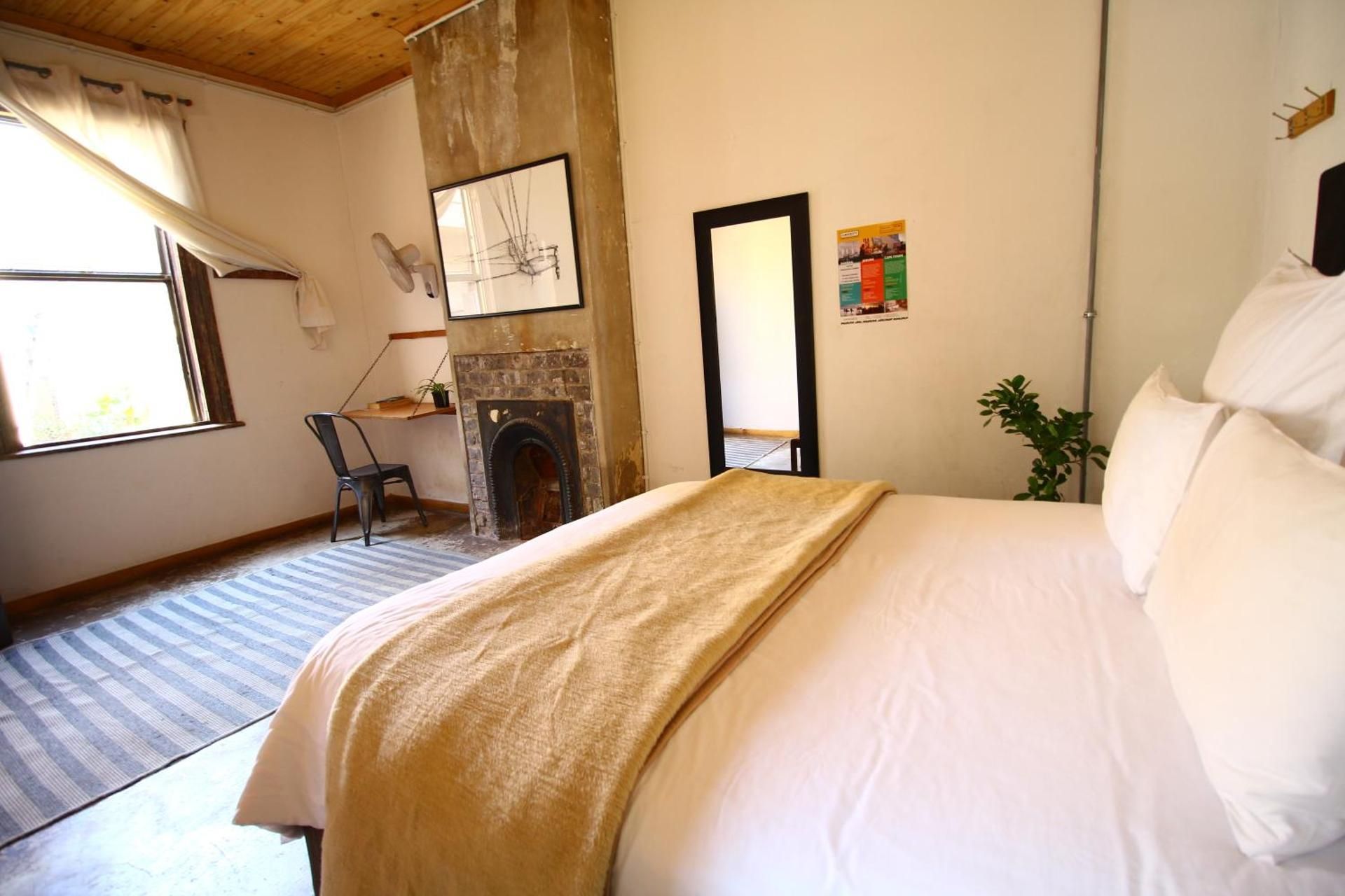 Double Room with Shared Bathroom