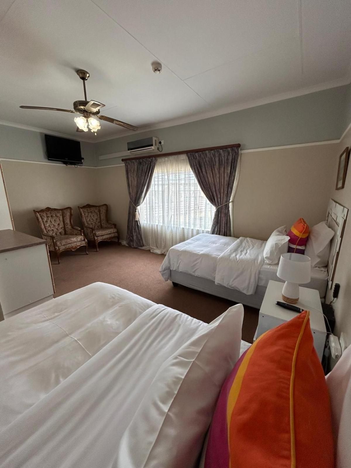 Executive Triple Room