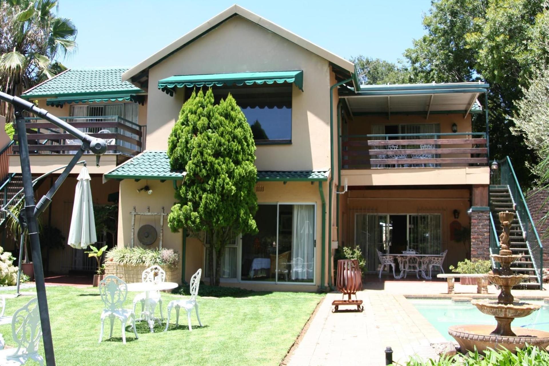Greenfields Guesthouse & Restaurant
