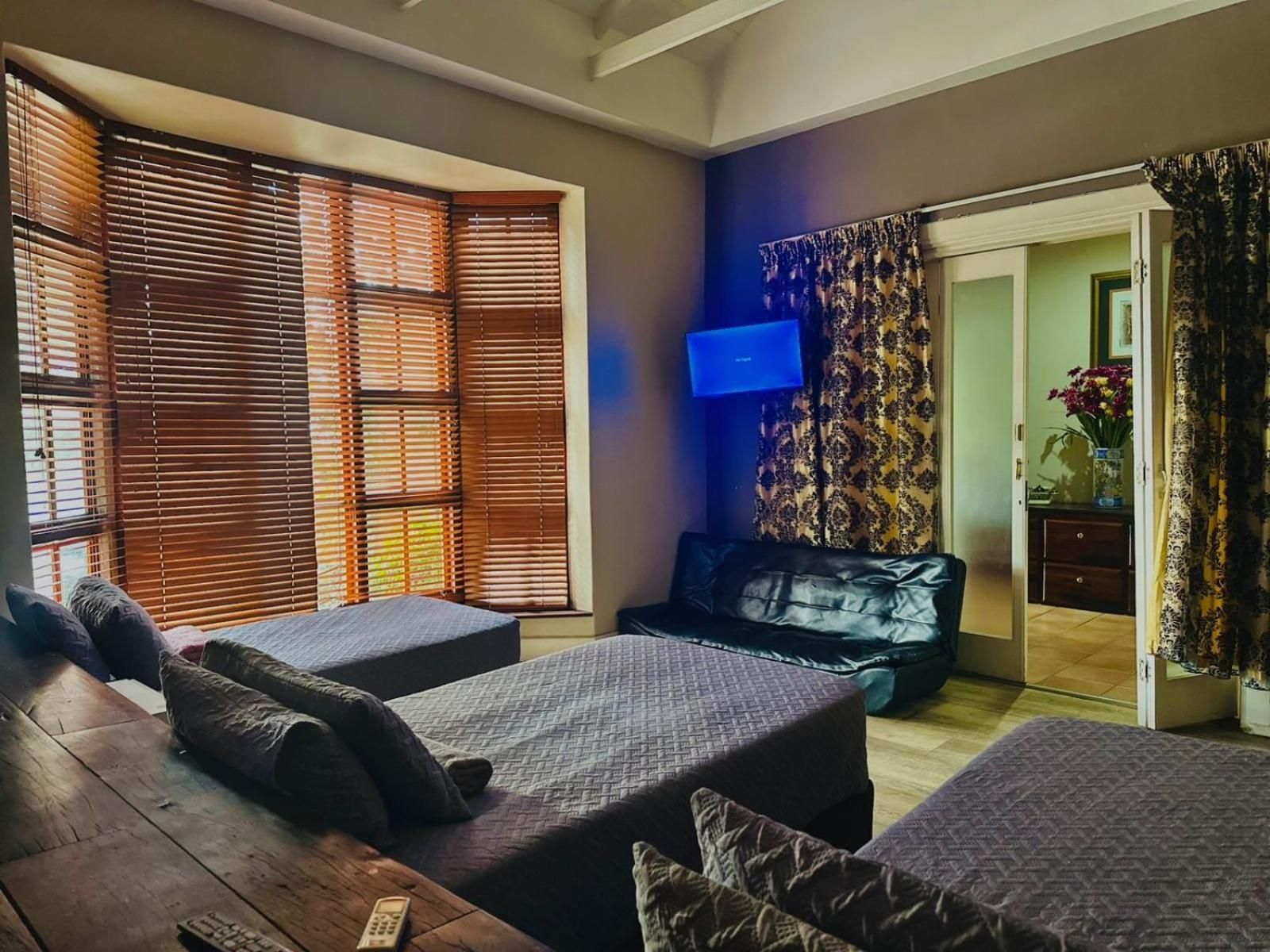 Triple Room with Garden View