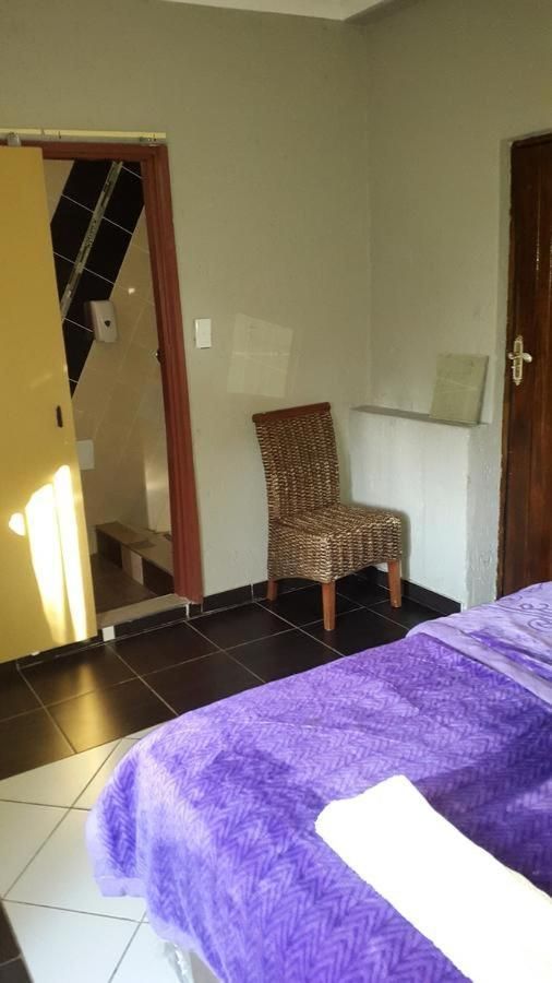 Economy Suite