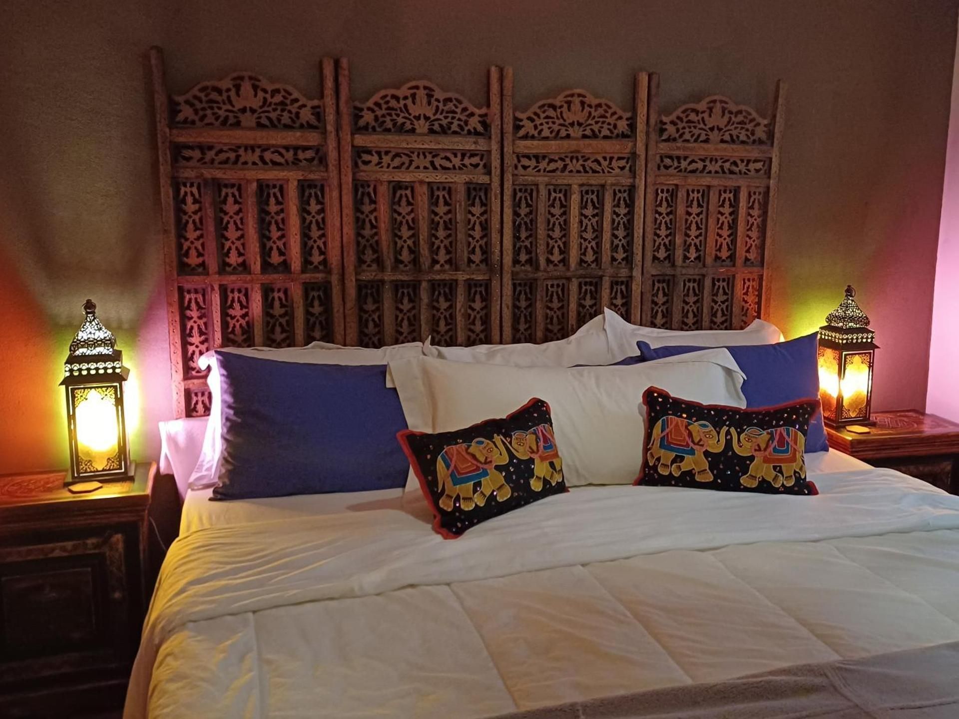 Wooden Creek Estate Deluxe King Room