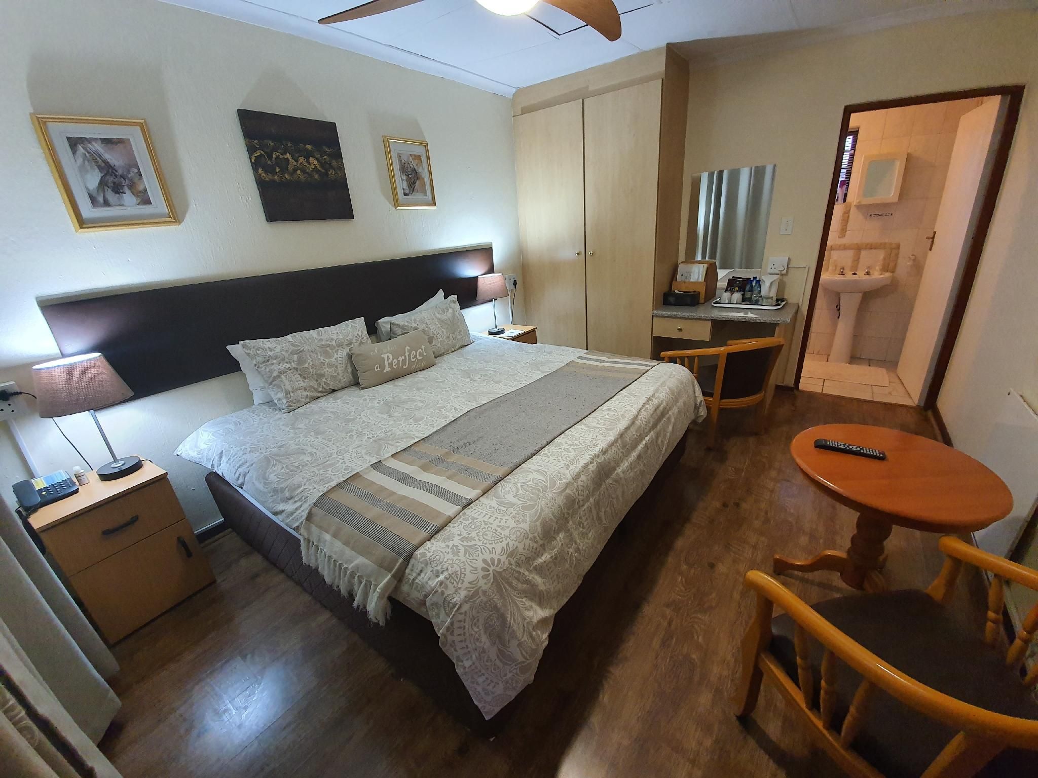 Mannah Executive Guestlodge Standard Room