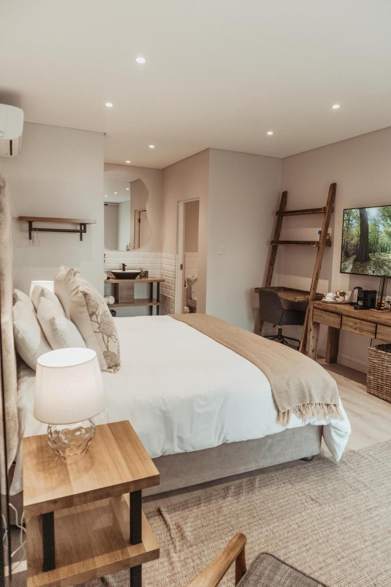 King Room with Garden View