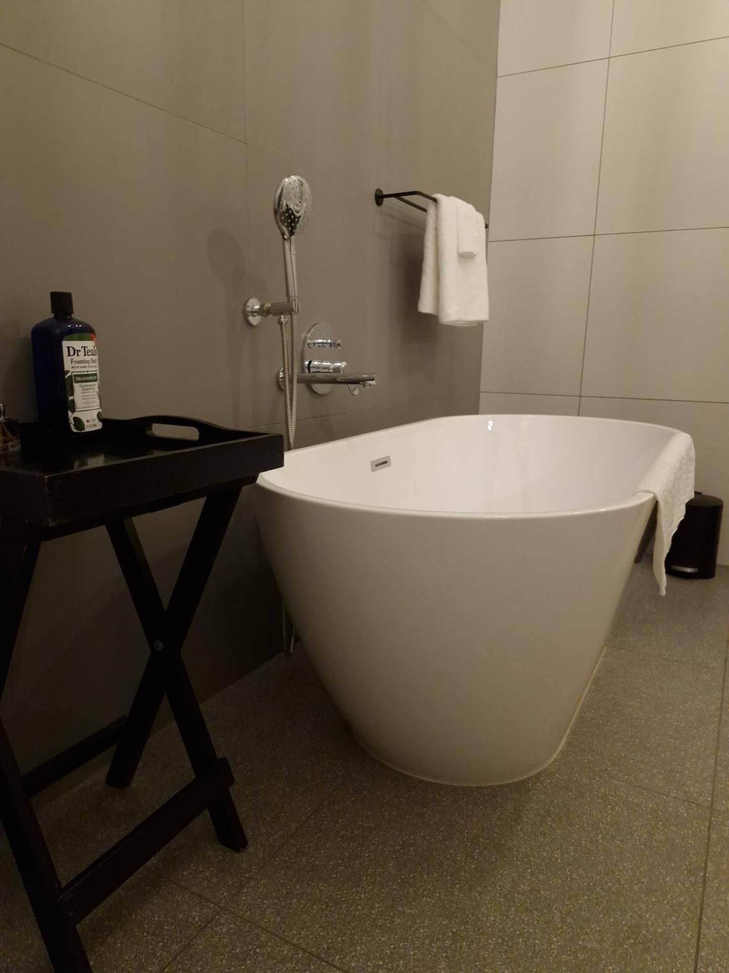 Premium King Room