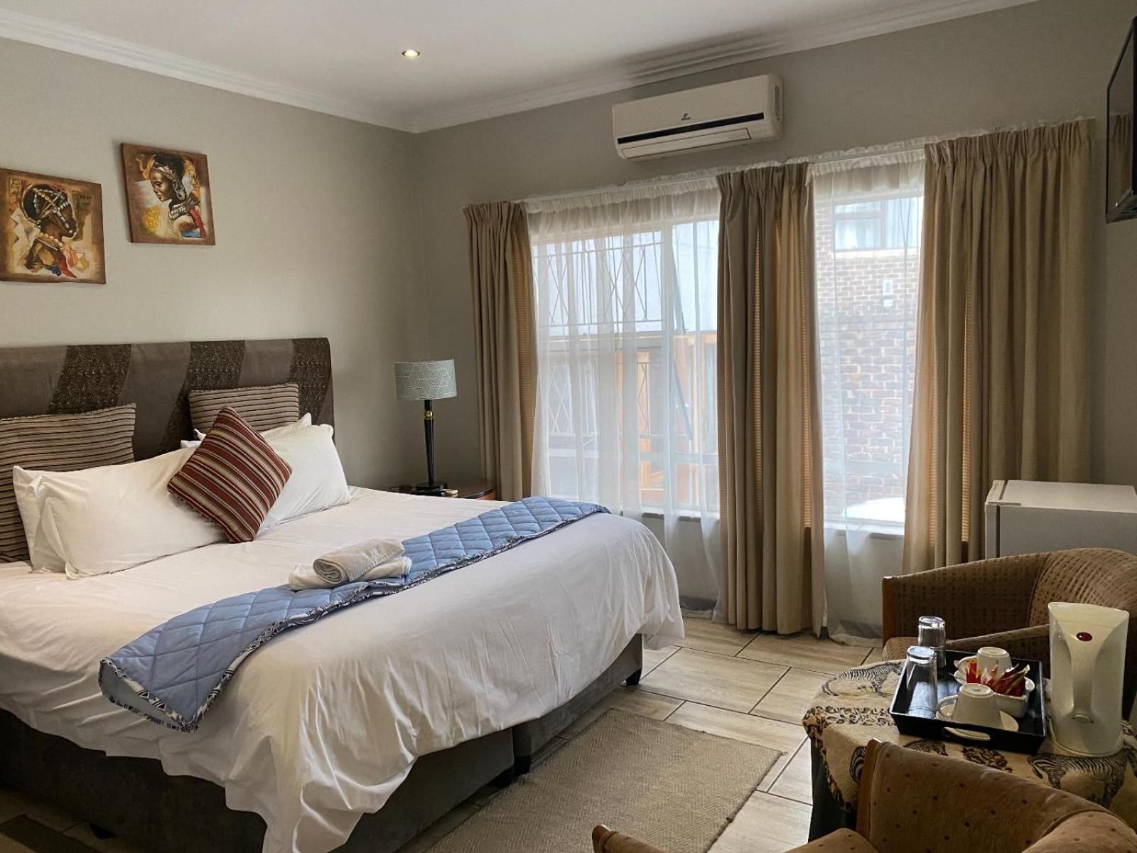King or Twin Room