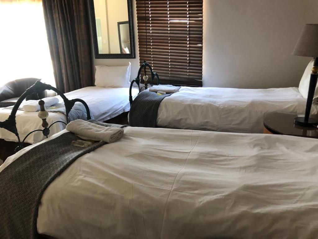 Economy Family Room