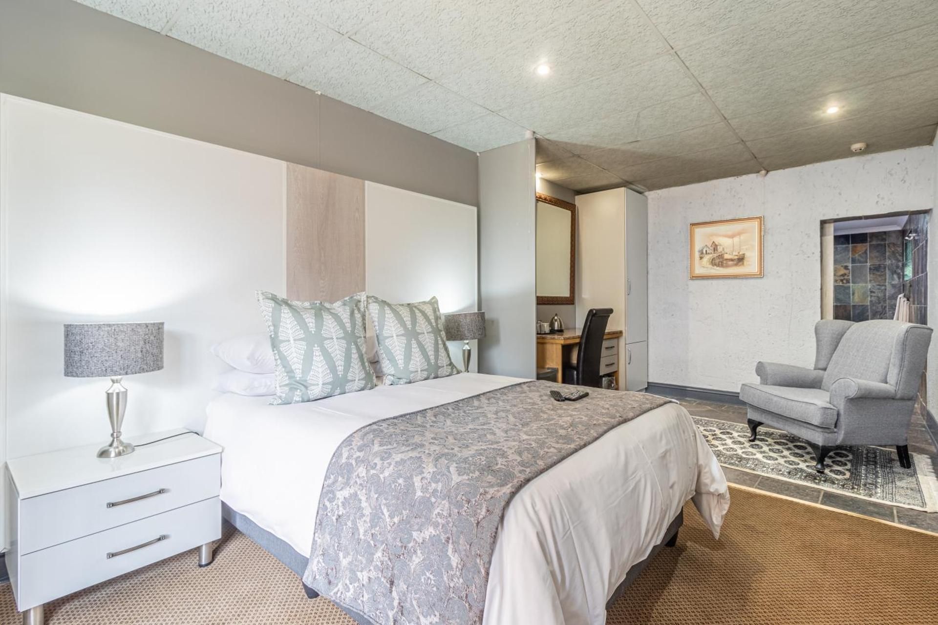 Basic Double Room