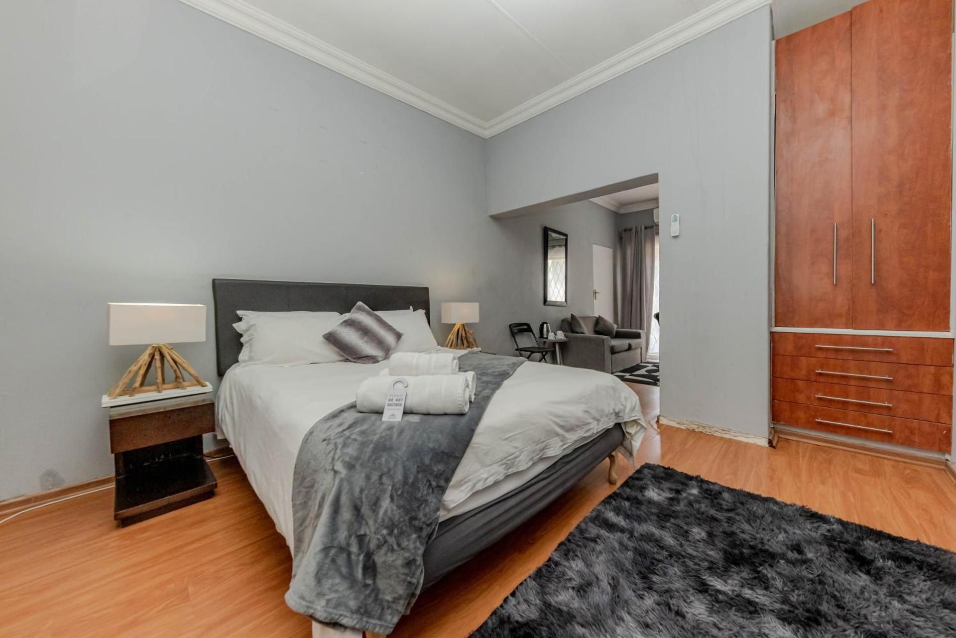Double Room with Private Bathroom