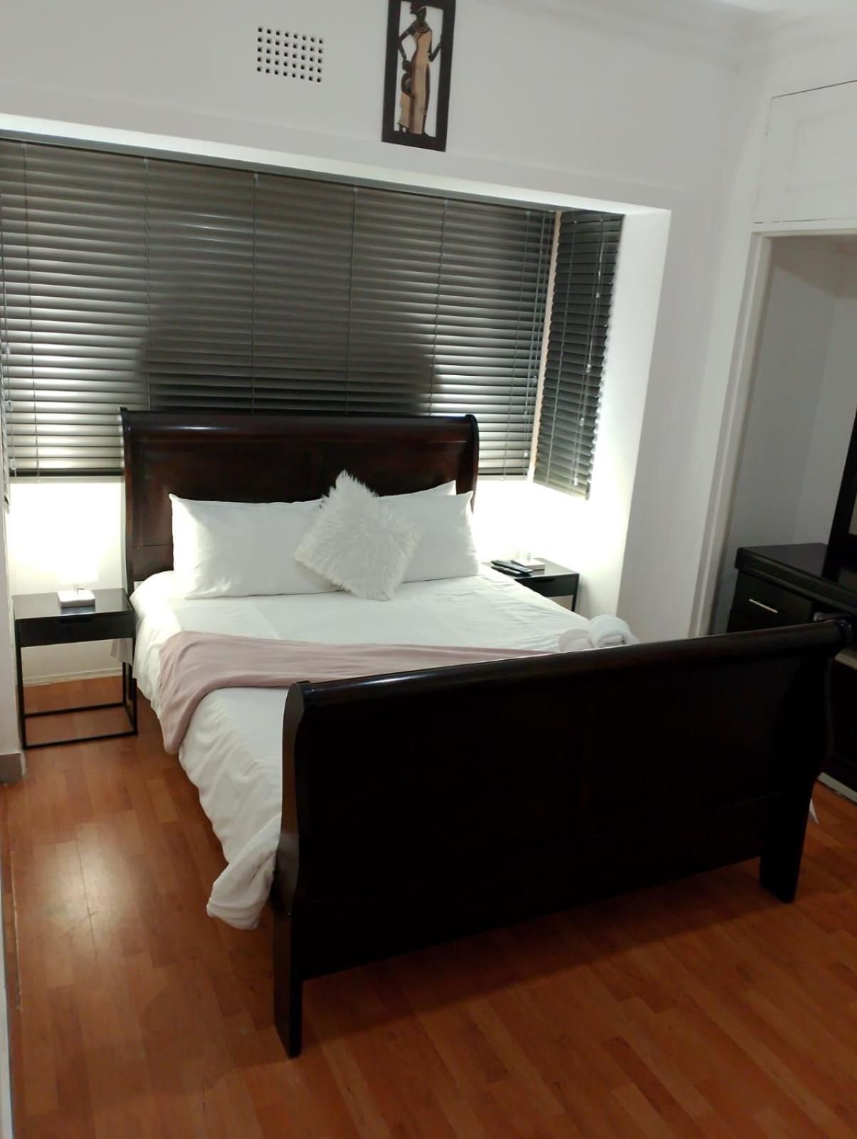 Twin Room with Private Bathroom
