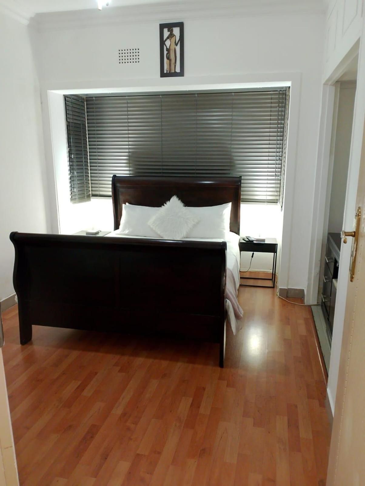 Twin Room with Private Bathroom