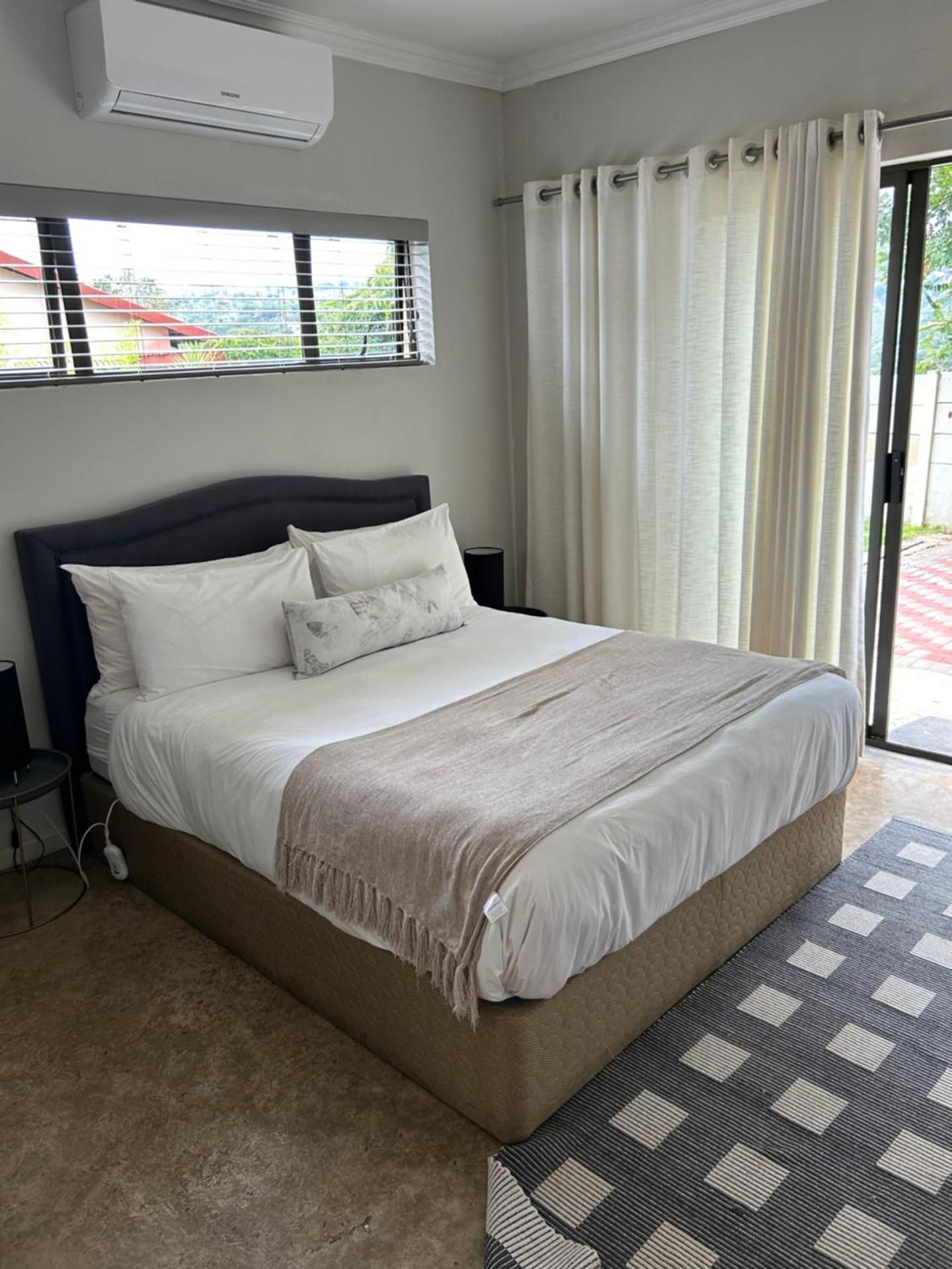 Hillsview, Roodepoort One-Bedroom Apartment