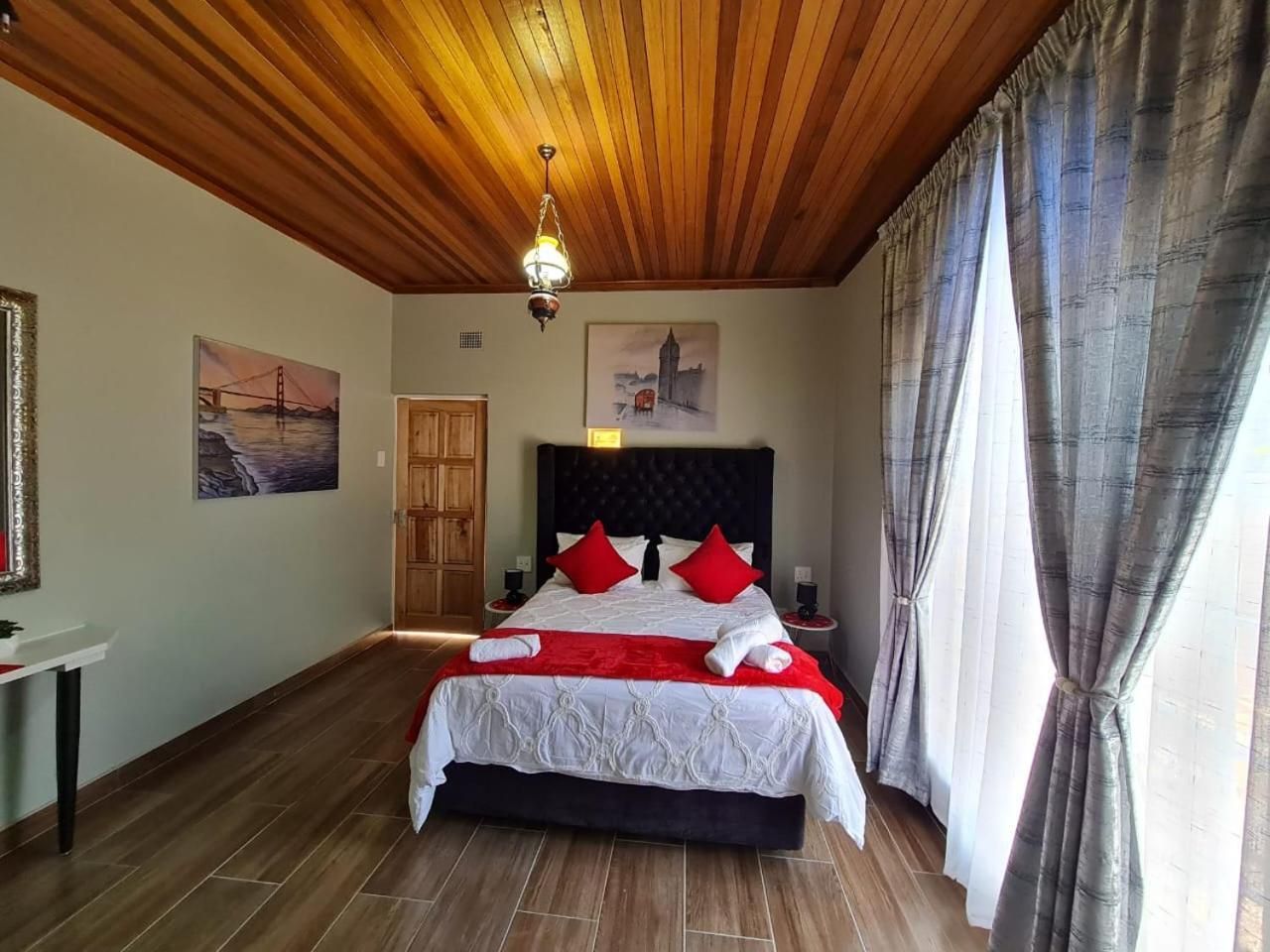Deluxe Double Room with Shower