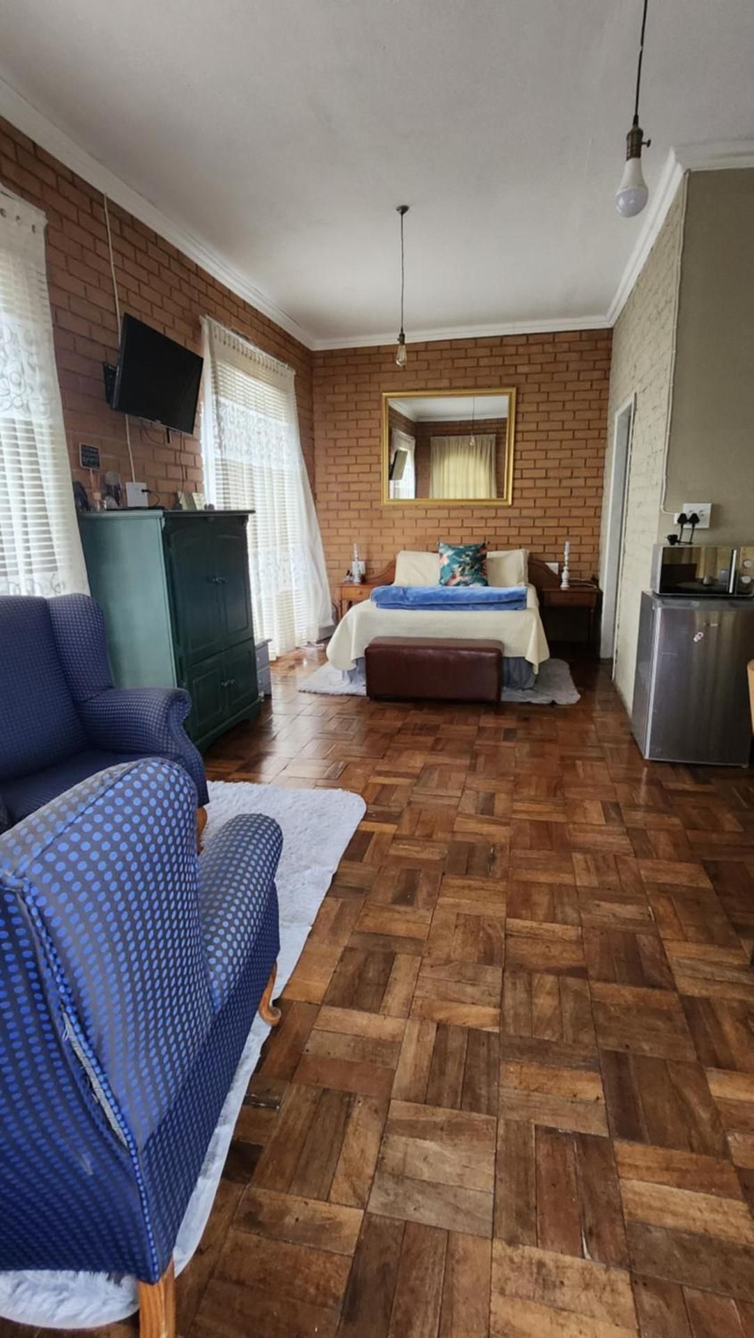Queen Room with Balcony