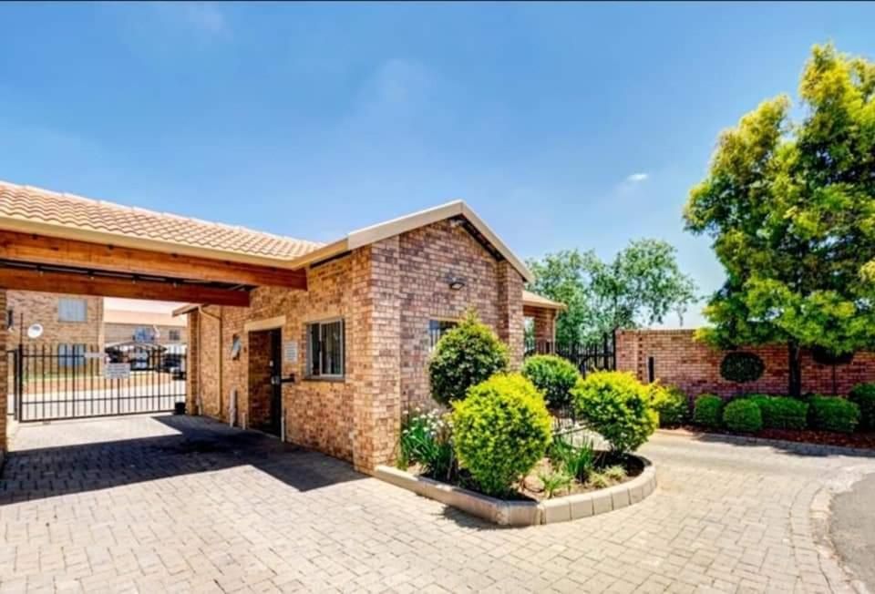 Ankazimia House at Reedsview