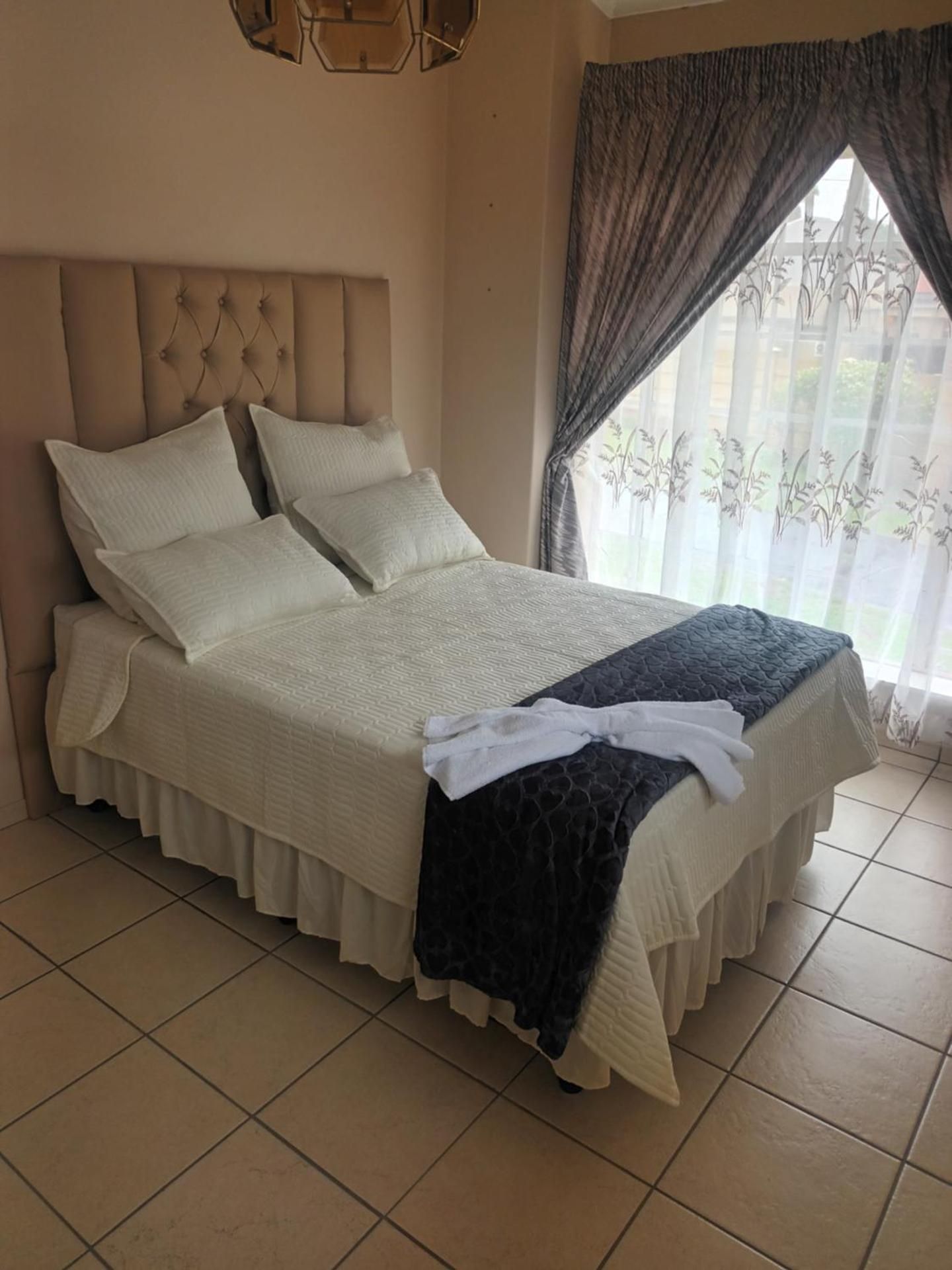 Double Room with Private Bathroom