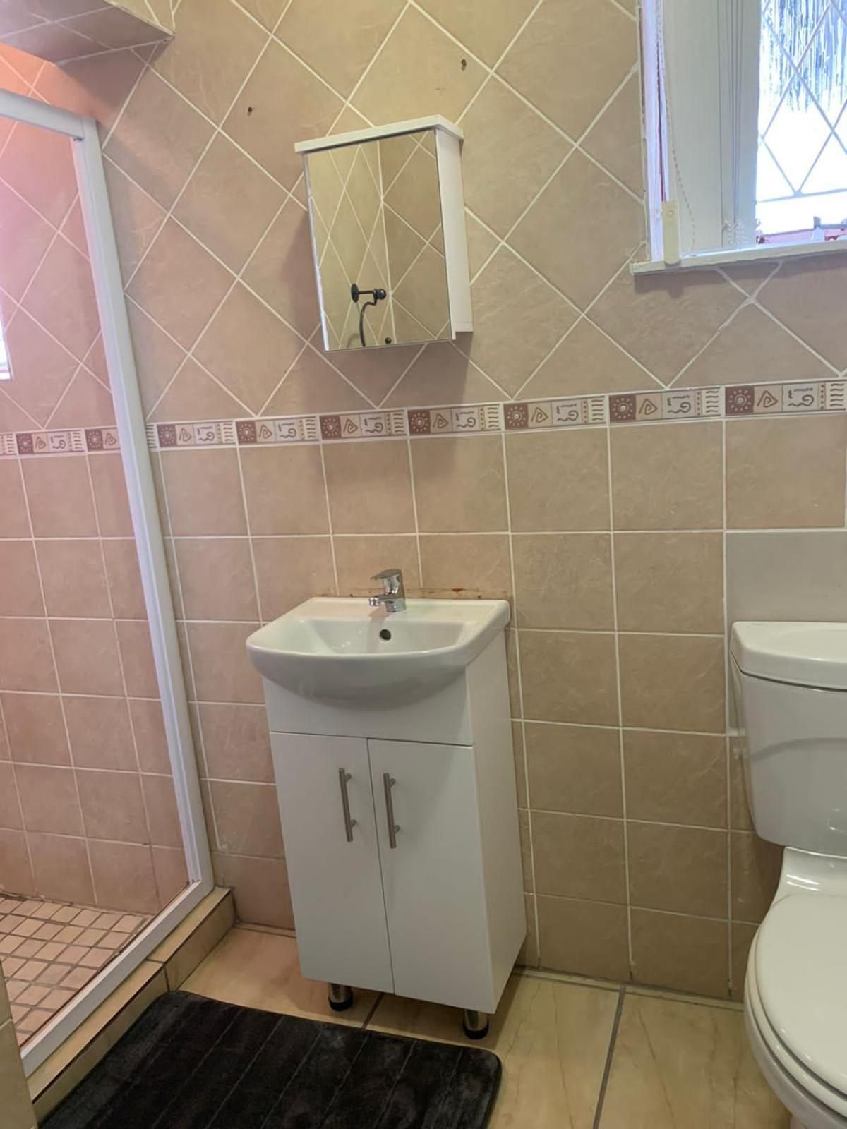 Double Room with Shared Bathroom