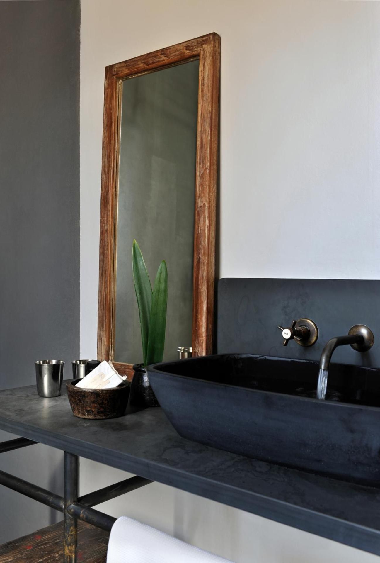  Double Room with Private Bathroom - 2