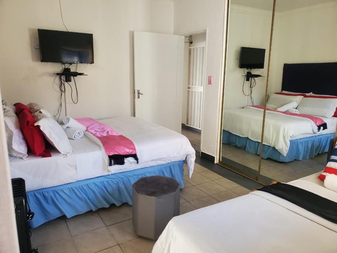 Luxury Quadruple Room
