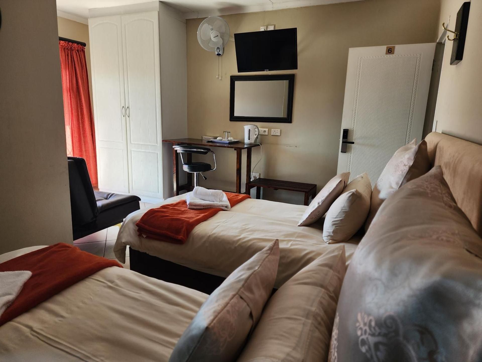 Double or Twin Room with Private Bathroom