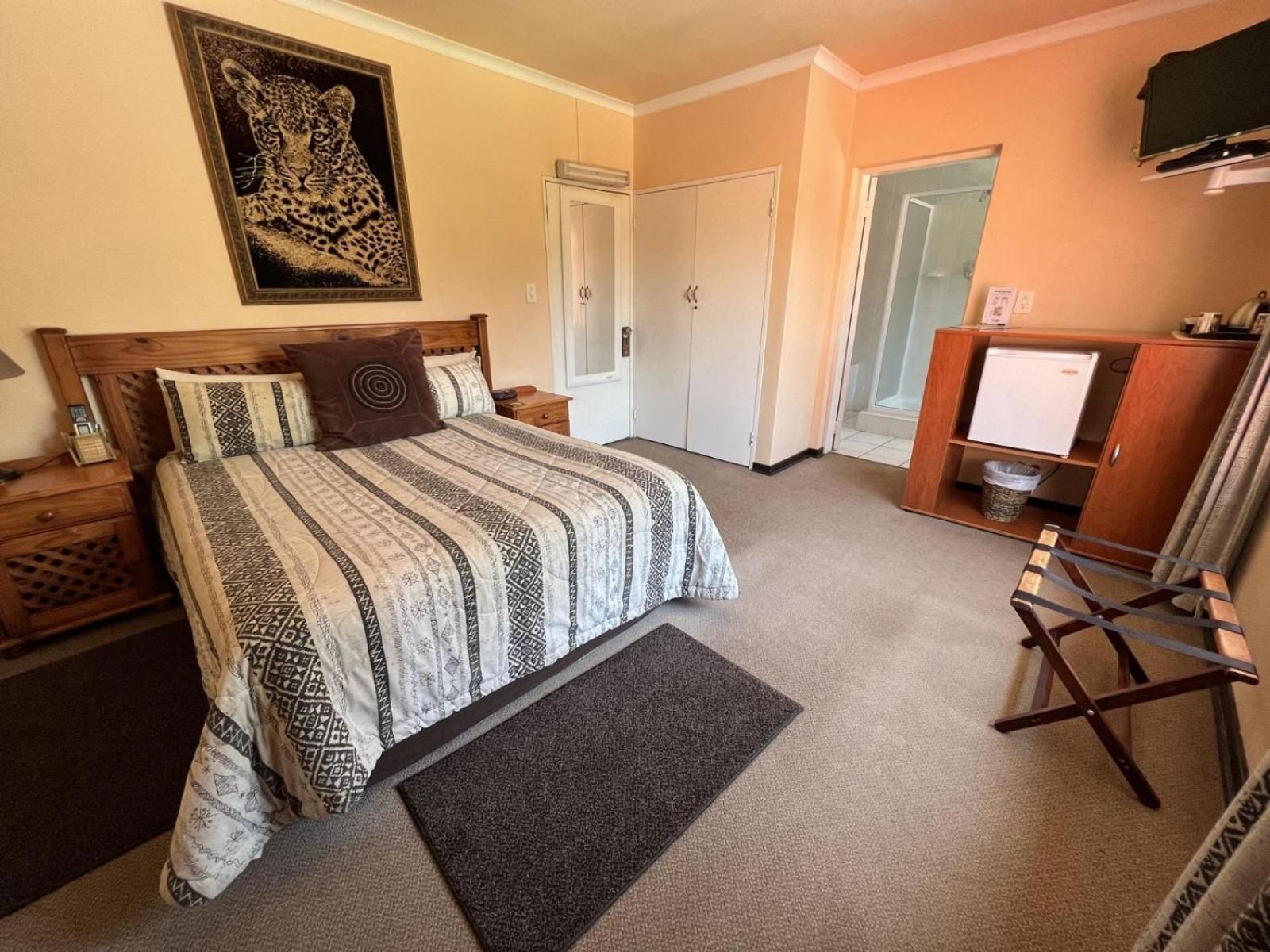 Queen Room