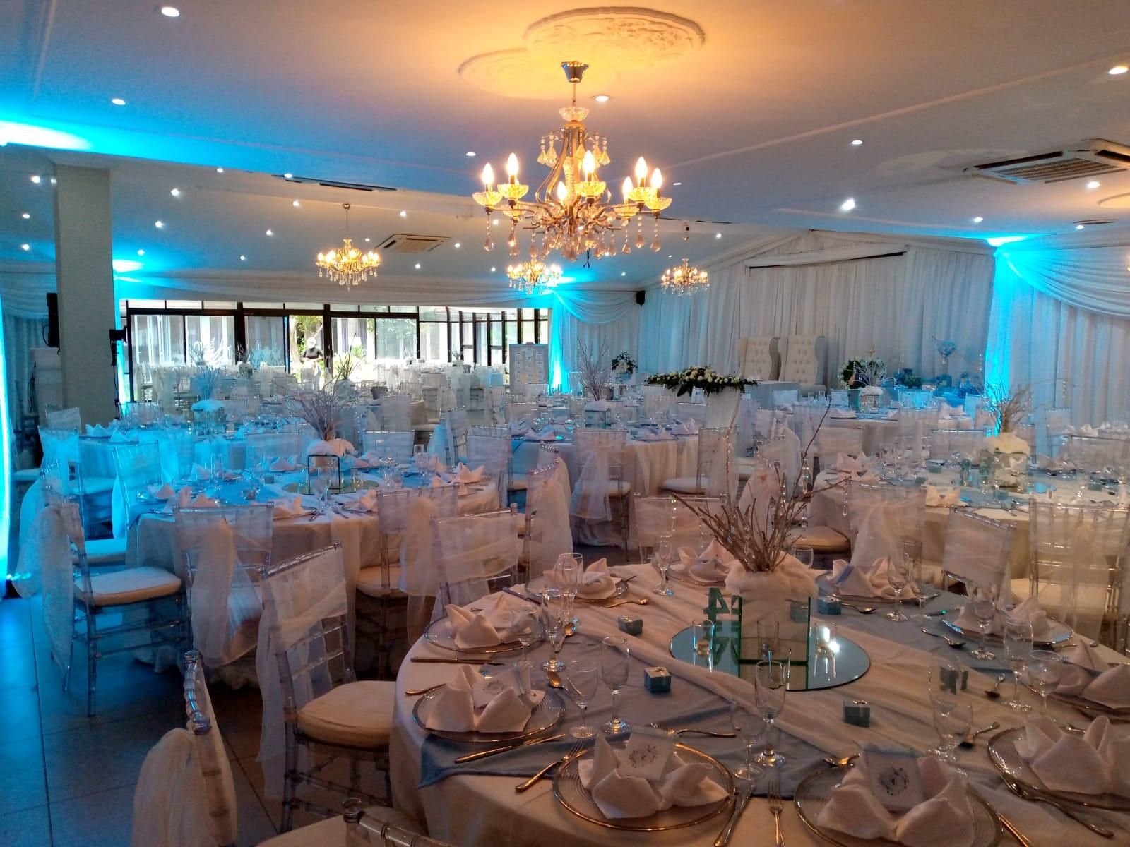 Airport Gardens Boutique Hotel