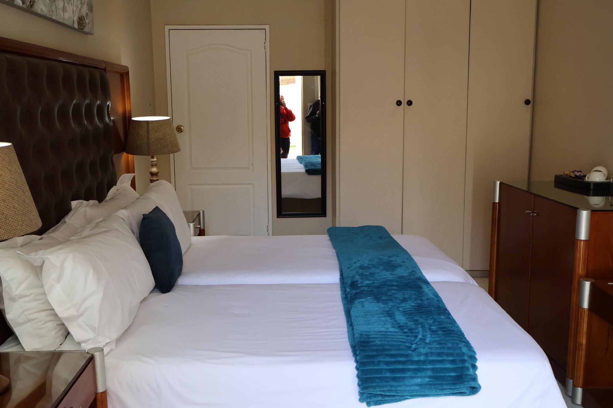 Deluxe Twin Rooms