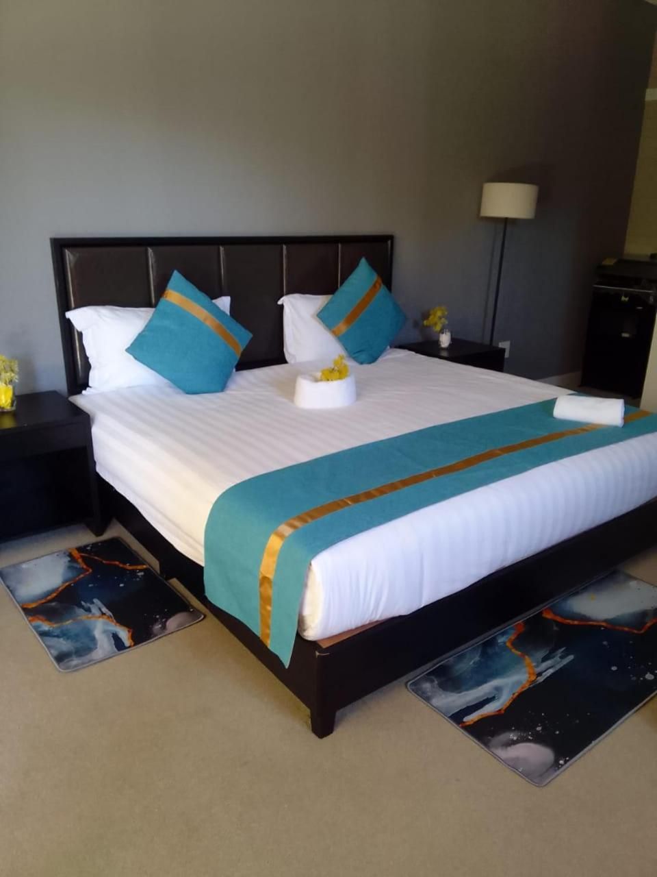 King Room