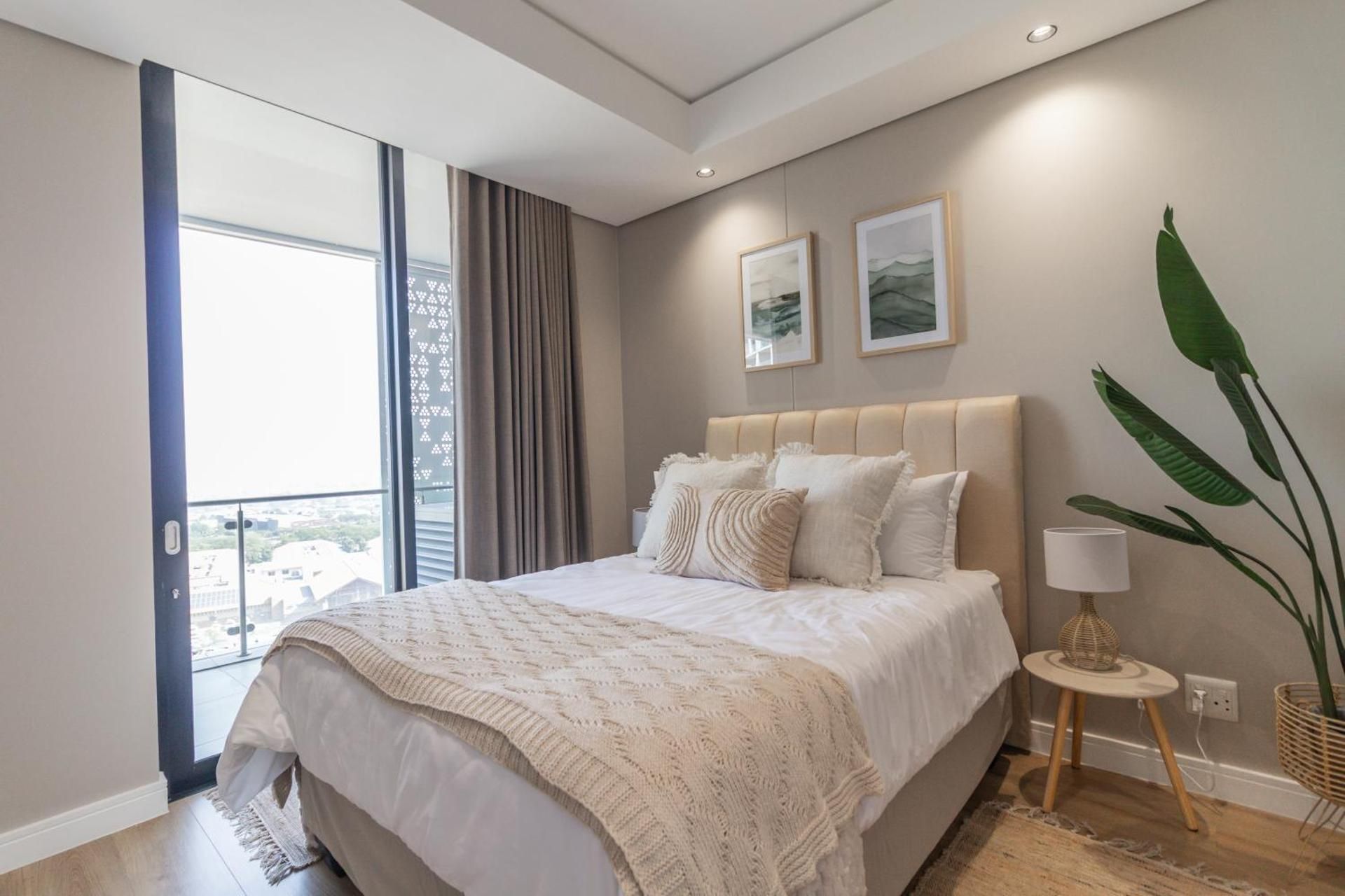 Superior One-Bedroom Apartment with Balcony