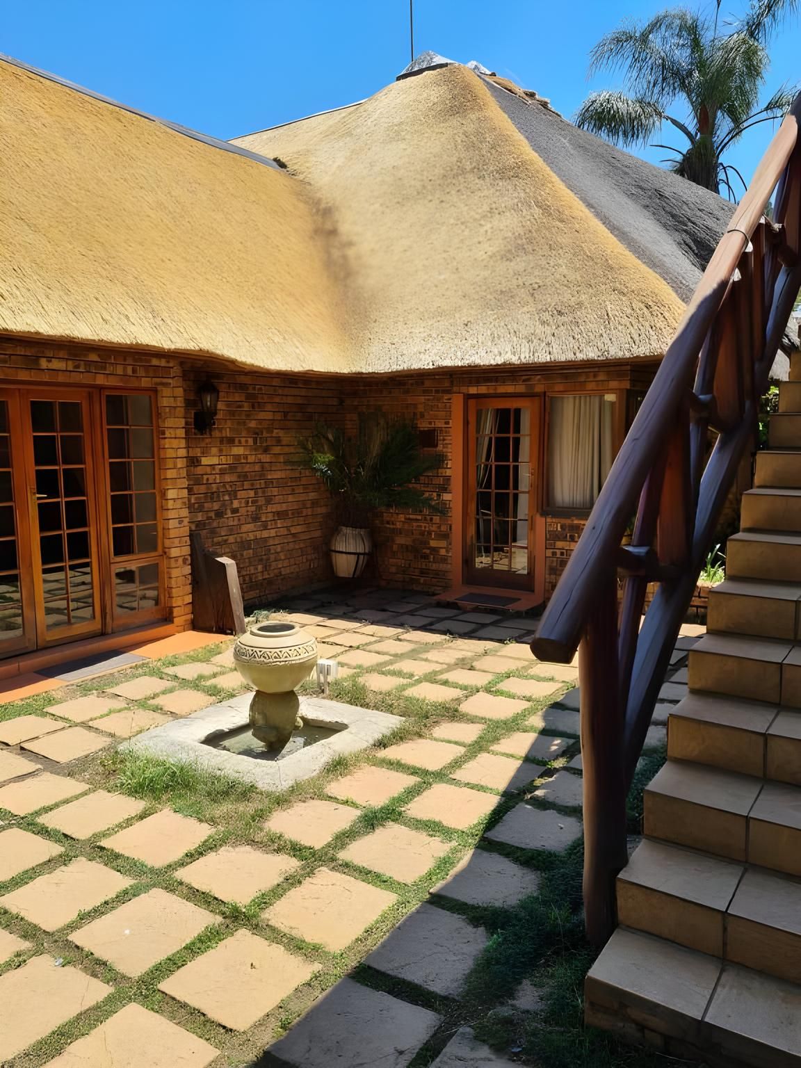 Khaya Africa Guesthouse