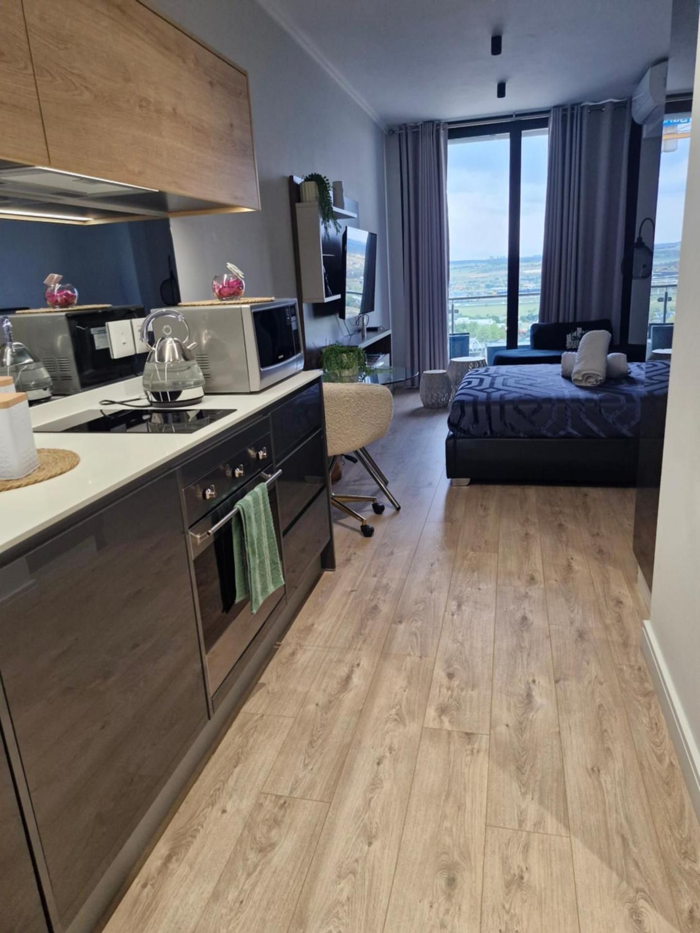 Apartment with Balcony