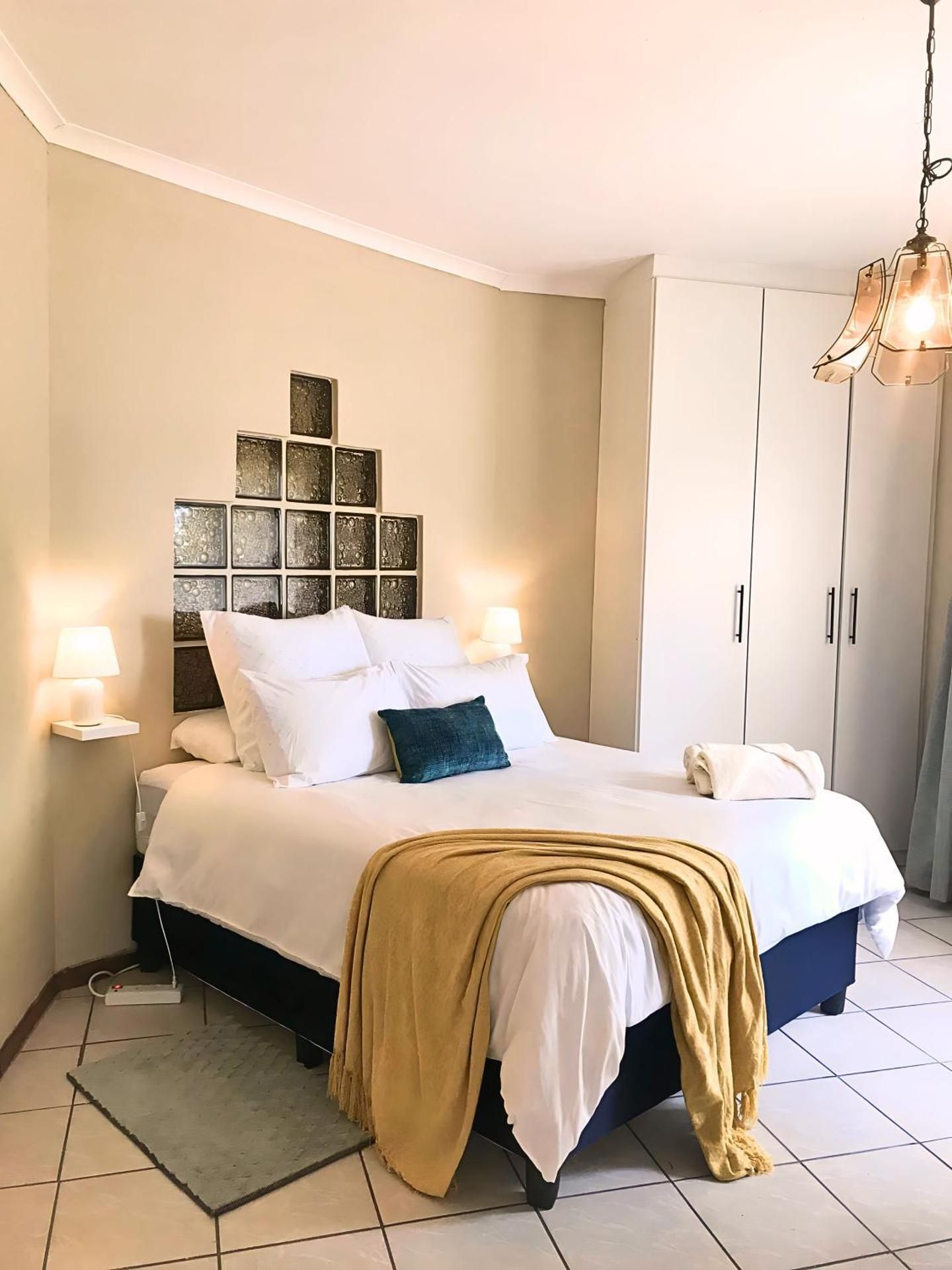 Queen Suite