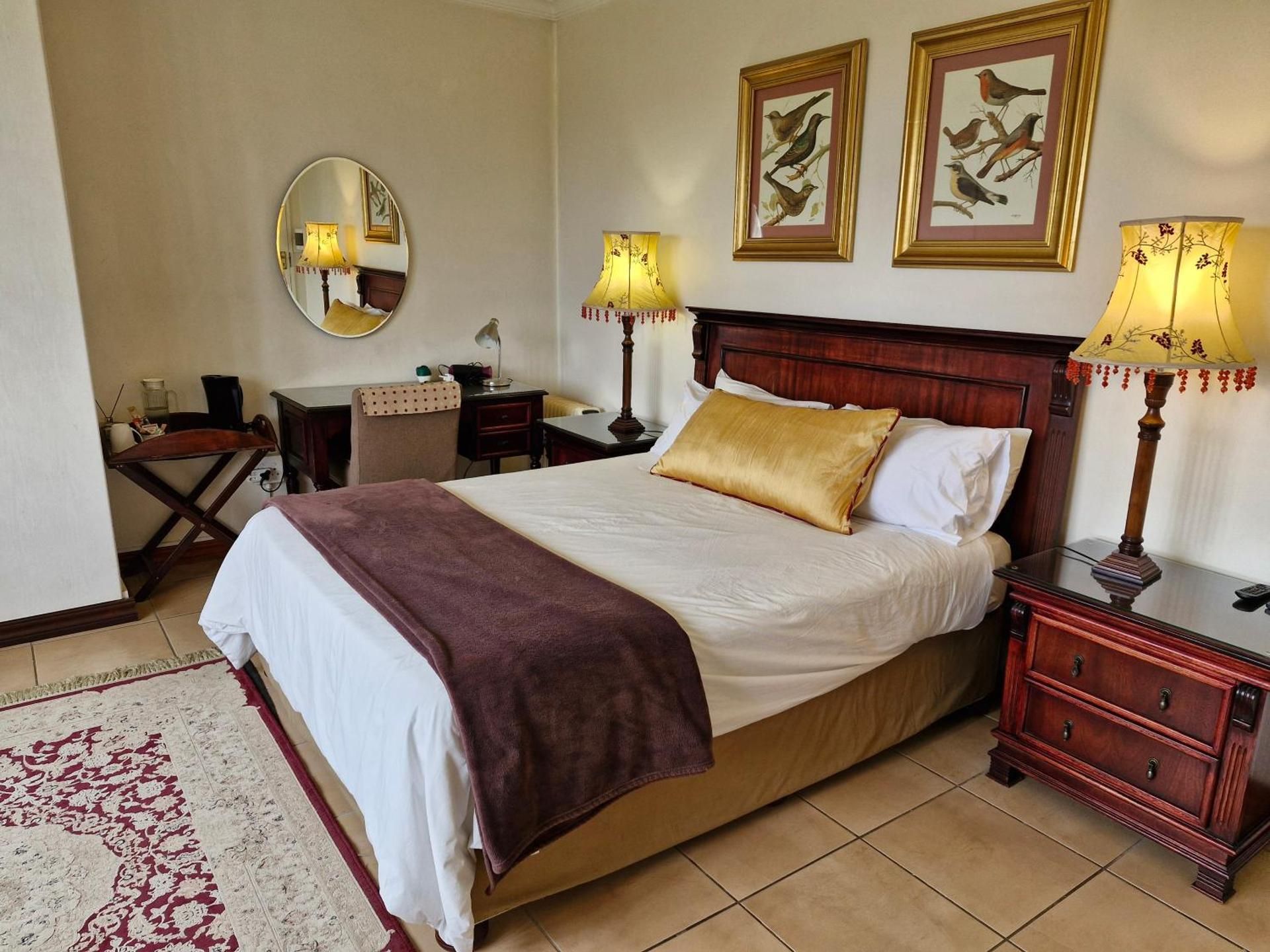 Classic Queen Room