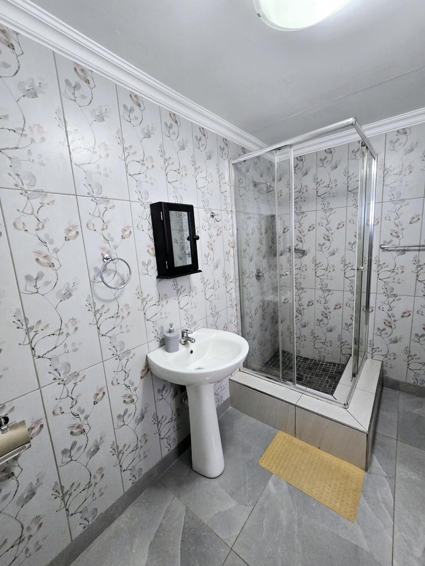 Superior King Suite