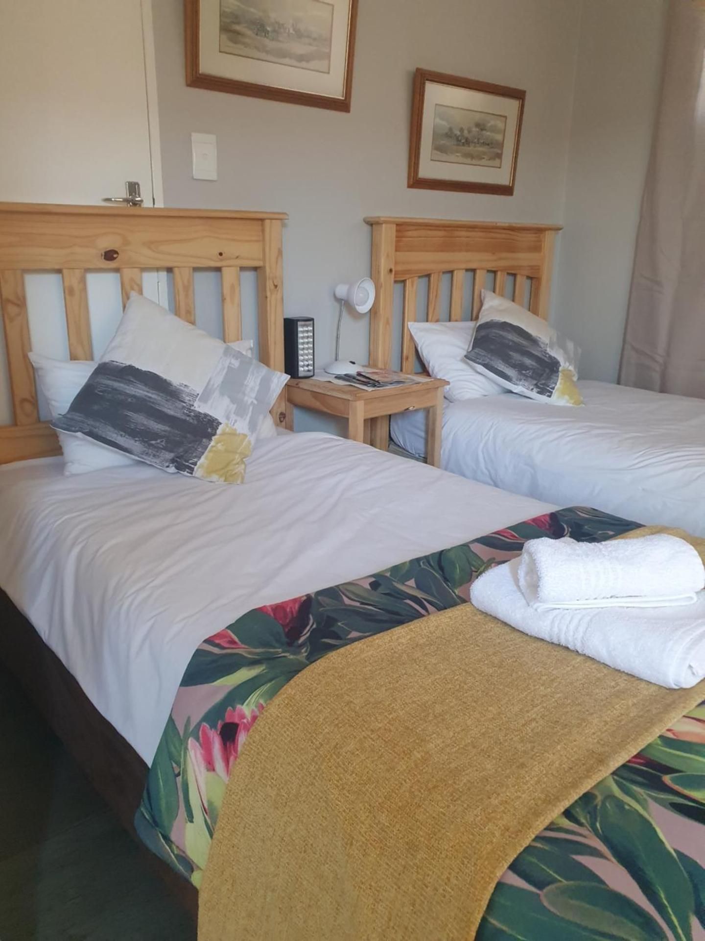 Deluxe Double Room with Shower