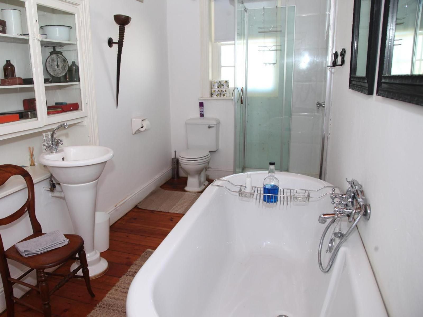 Luxury Queen Room