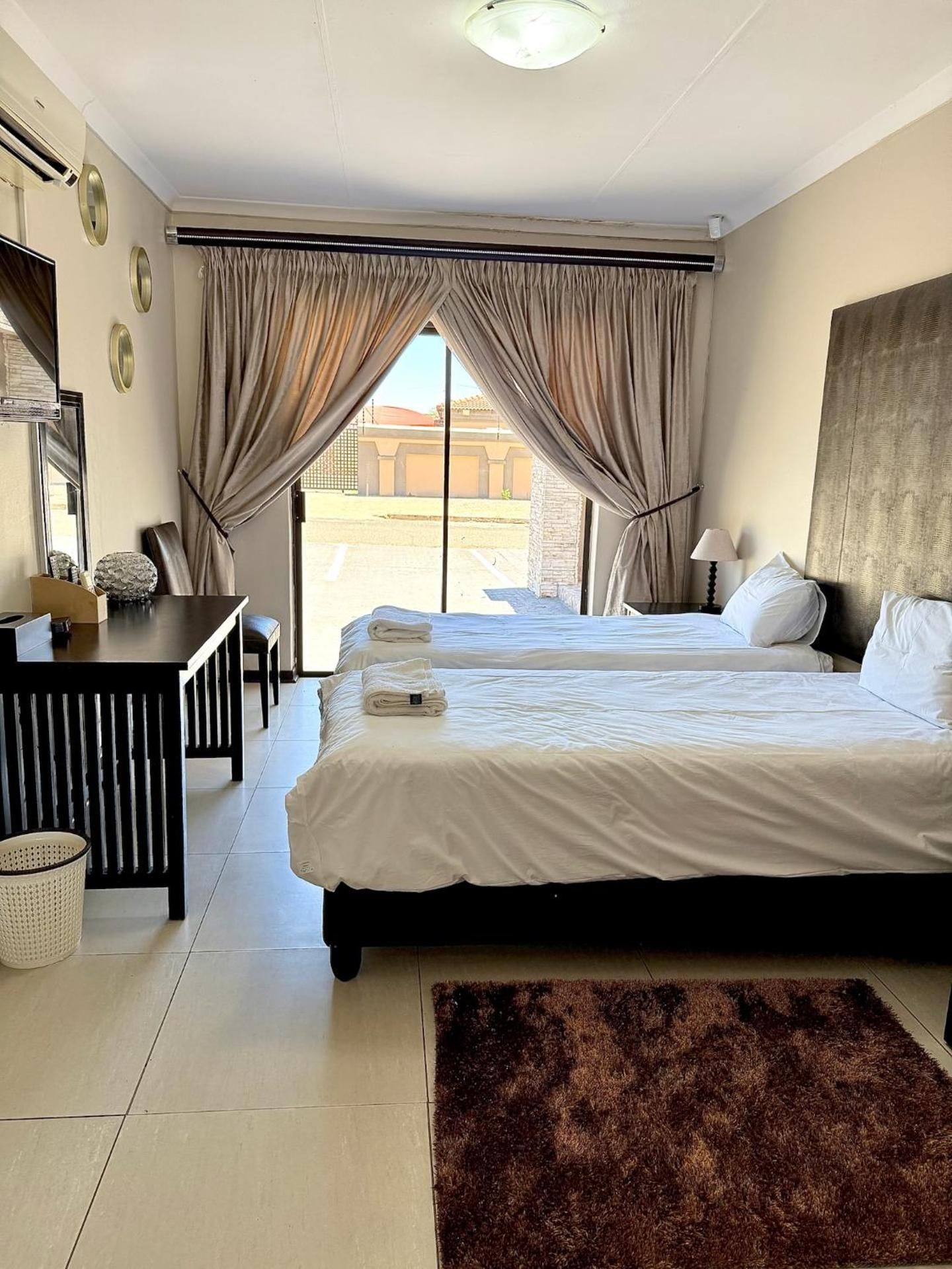 Twin Room