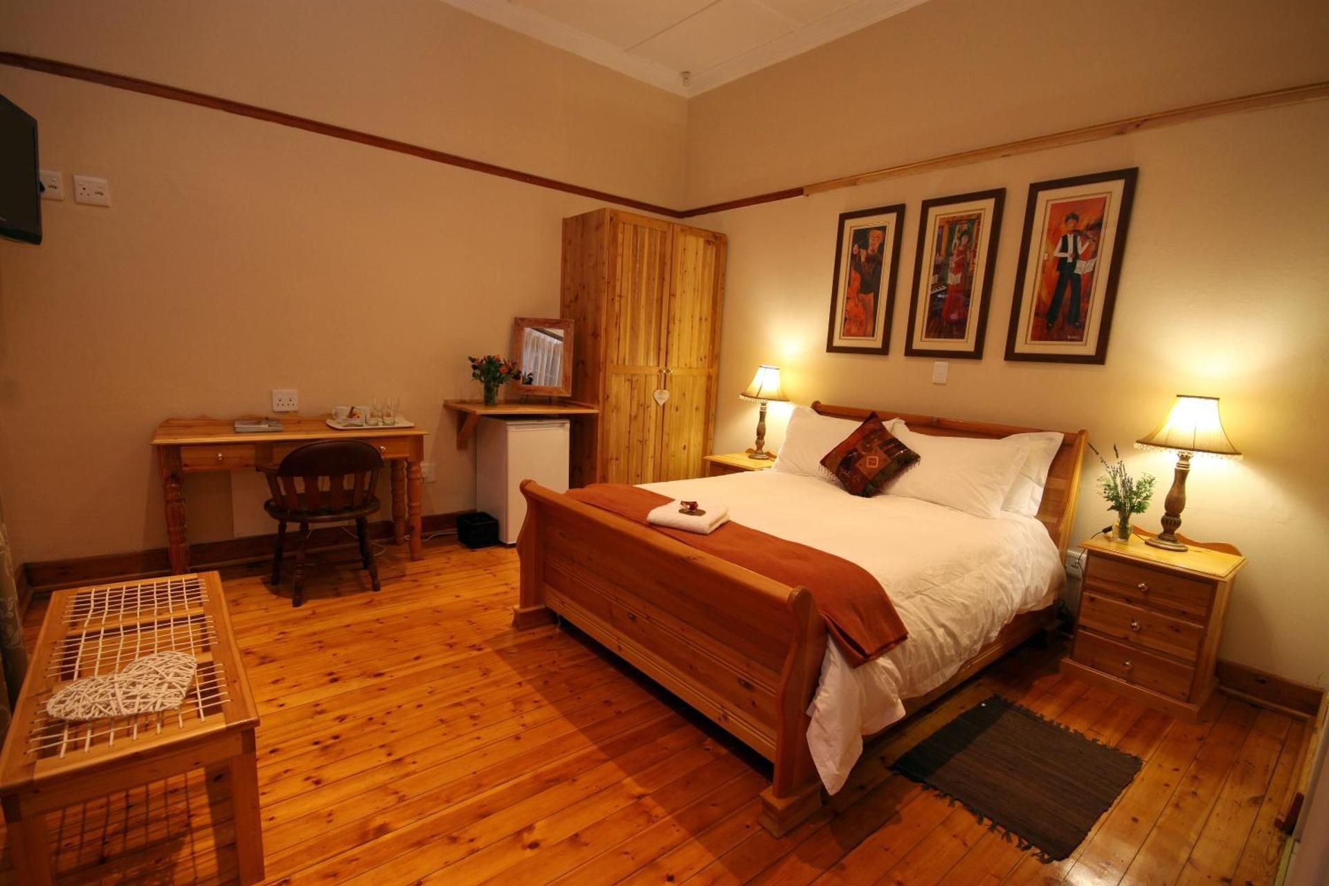Deluxe Queen Room
