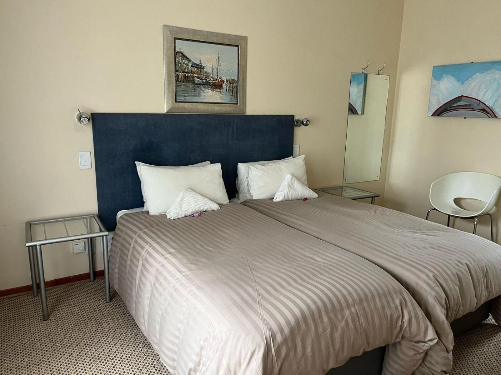 Comfort Twin Room